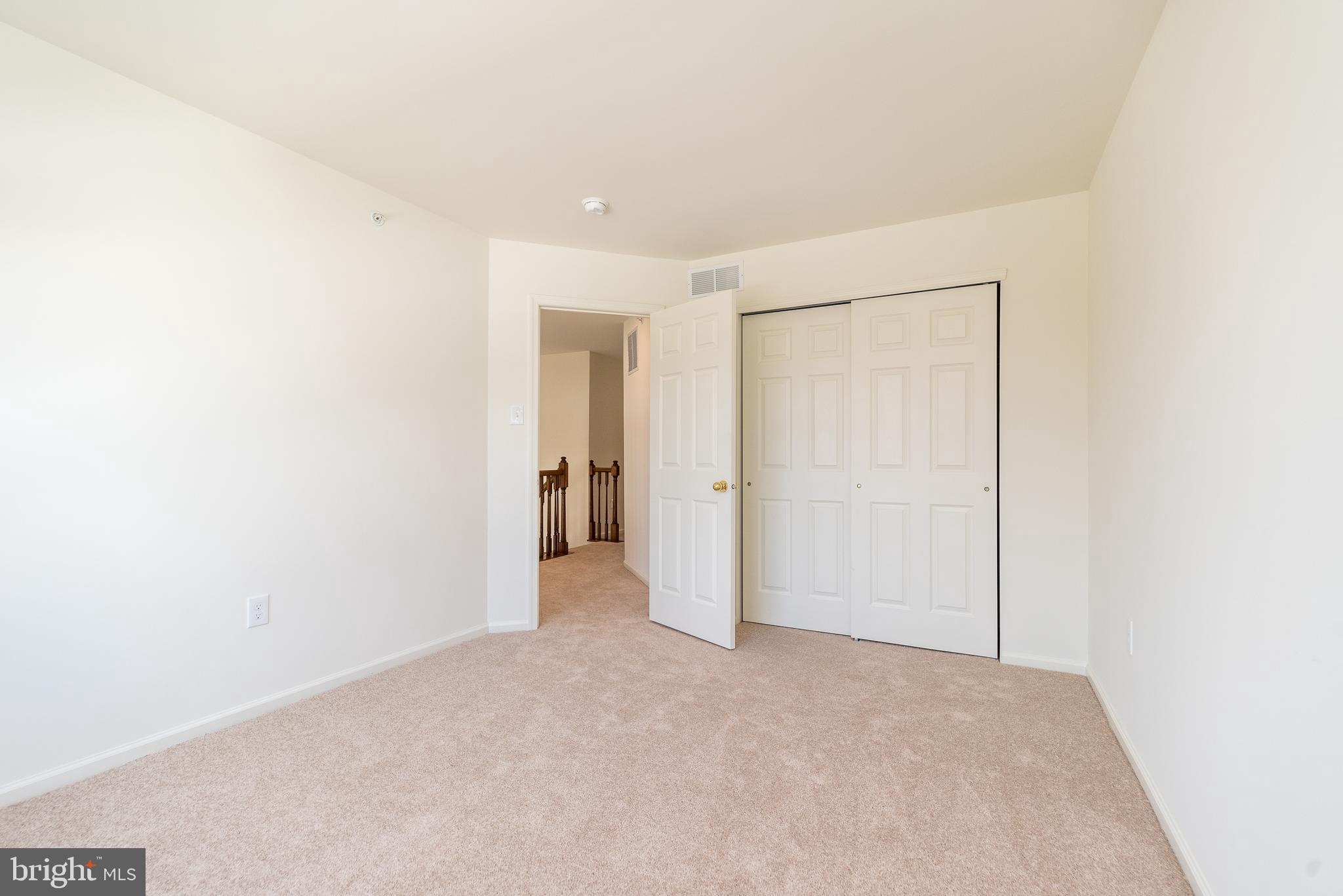 WARRINGTON HUNT - Residential