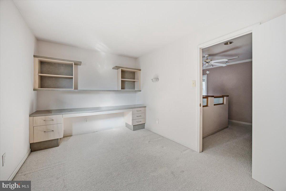 CAMELOT ESTATES - Residential