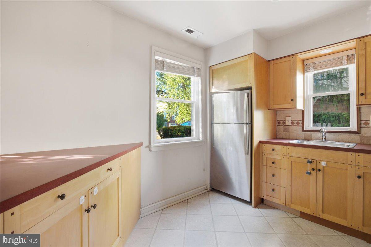 CAMELOT ESTATES - Residential