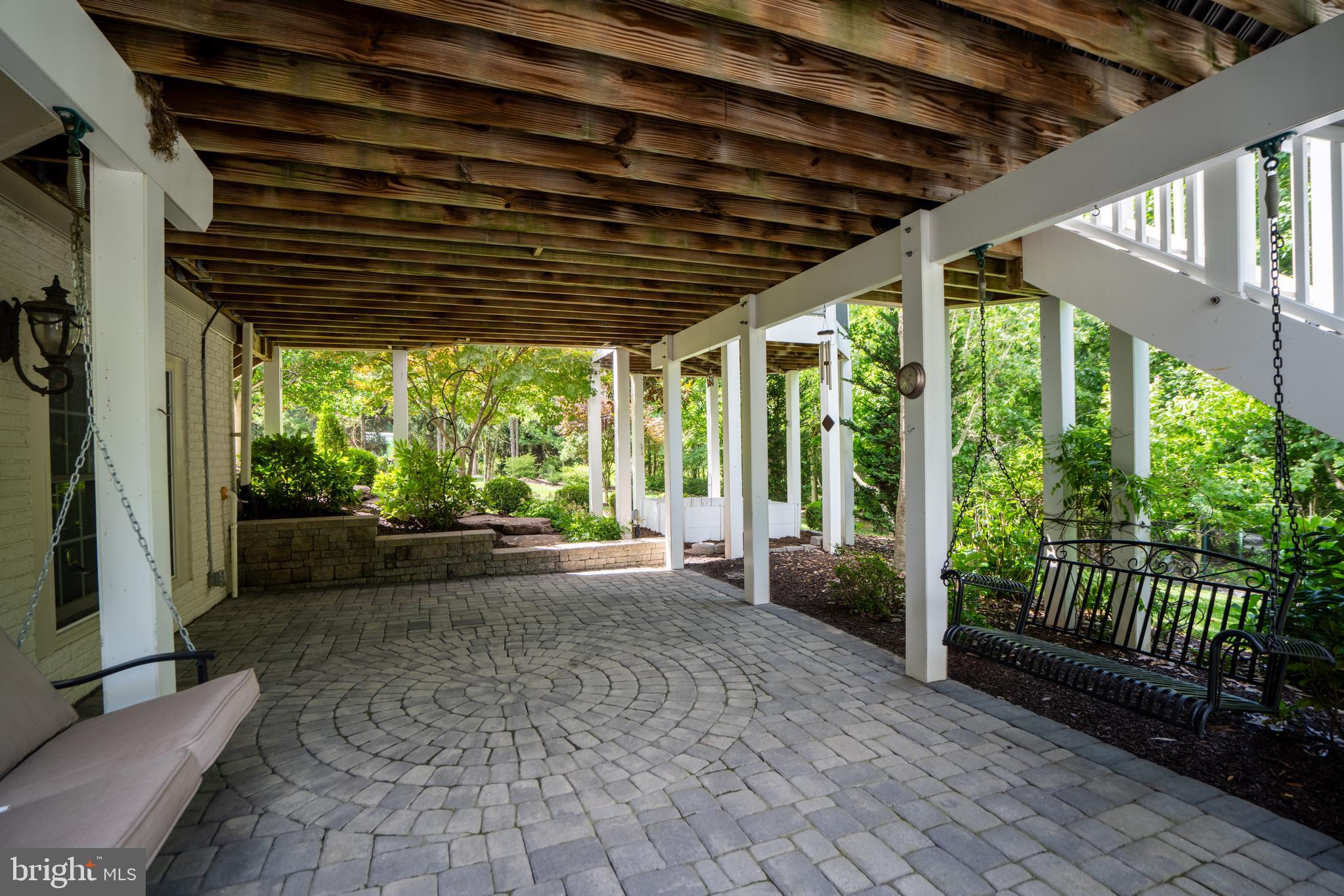 CEDAR CREST - Residential