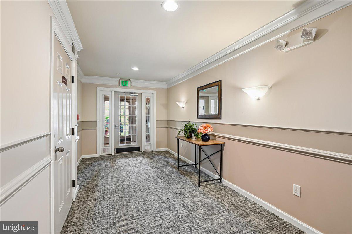 COURTYARDS AT WAVERLY WOODS EAST - Residential