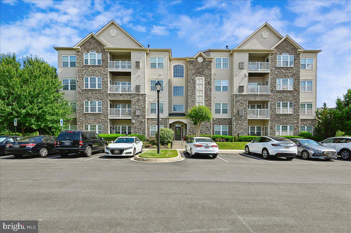 Coming Soon in high sought Courtyards at Waverley Woods East! Ground floor unit with two bedrooms and two private bathrooms. Turn key ready condition! Community pool, tennis courts, Fitness Center and Golf Course.  Close by shopping and access to travel byways. Stay tuned for more information and photos!