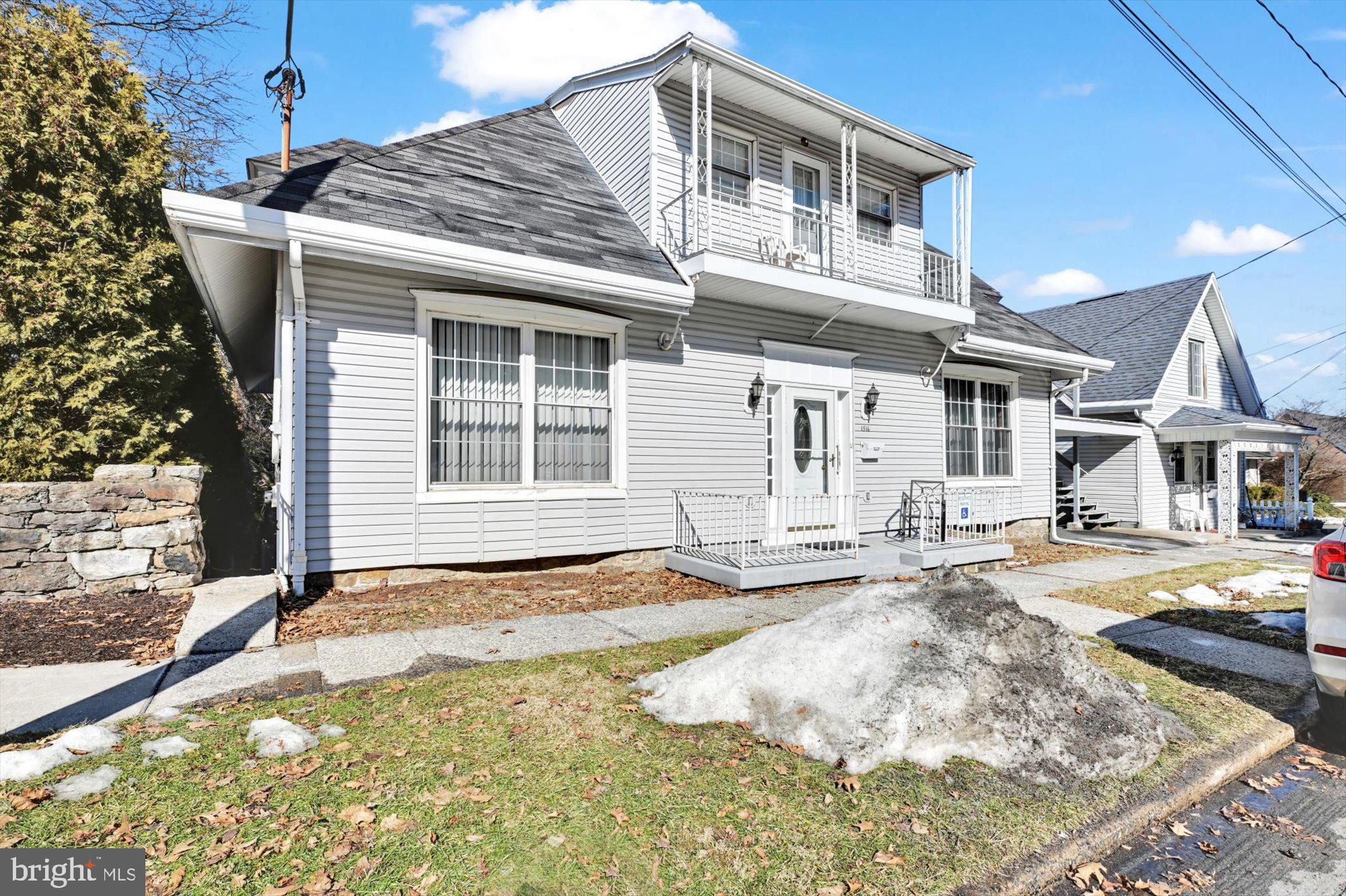 Attention investors!  Positive cash flow with this 7 unit apartment building.  Convenient  location to the downtown.  Walk to everything or access transportation. Plenty of on street parking .  This building is just one of 3 buildings available for sale for a total of 29 units.  Please reference 309-311 Mahantongo and 222-226 N. 3rd to view the detail on the additional units.  Package price for all 3 buildings $1,150,000