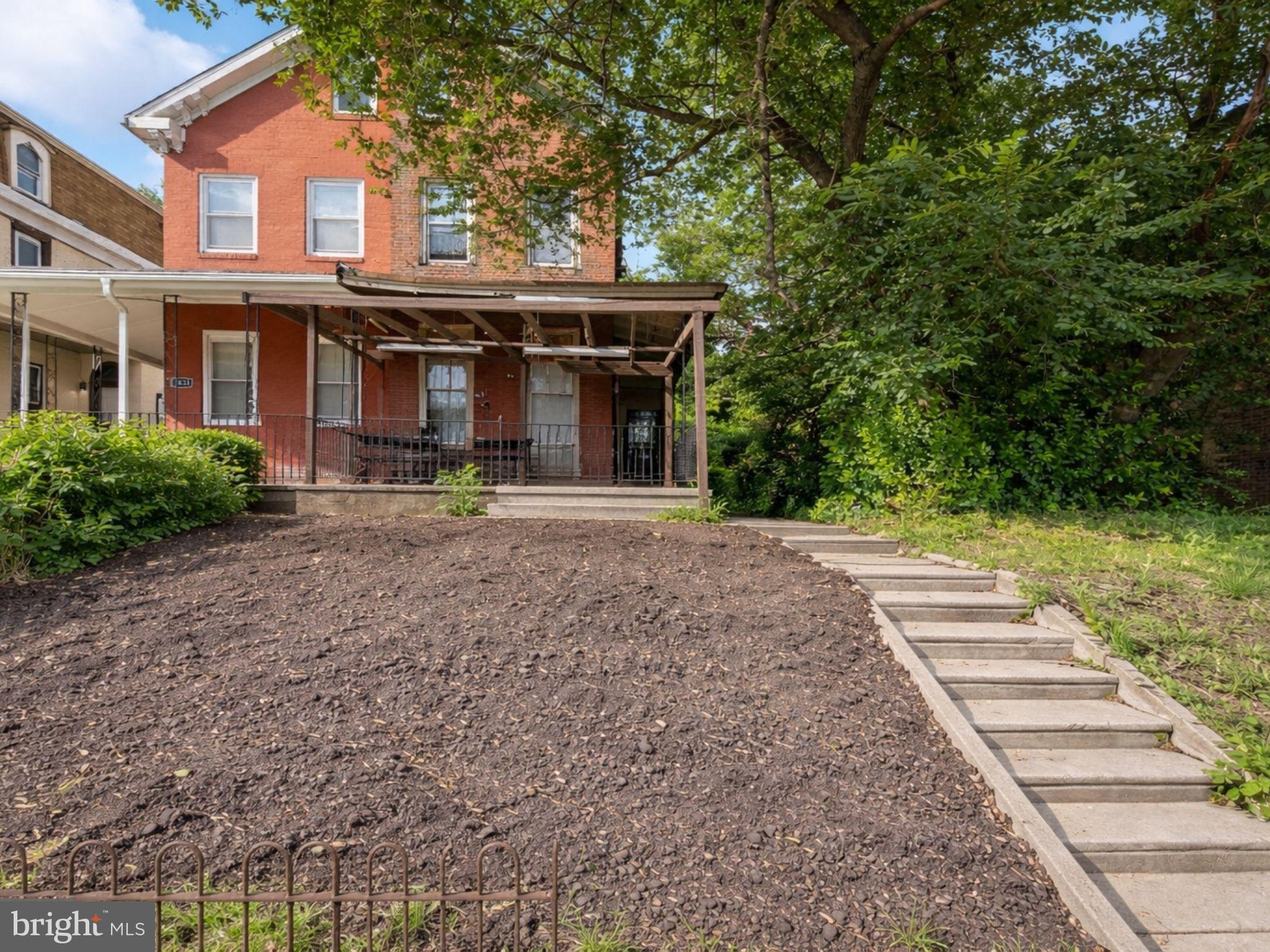 MILL CREEK - Residential
