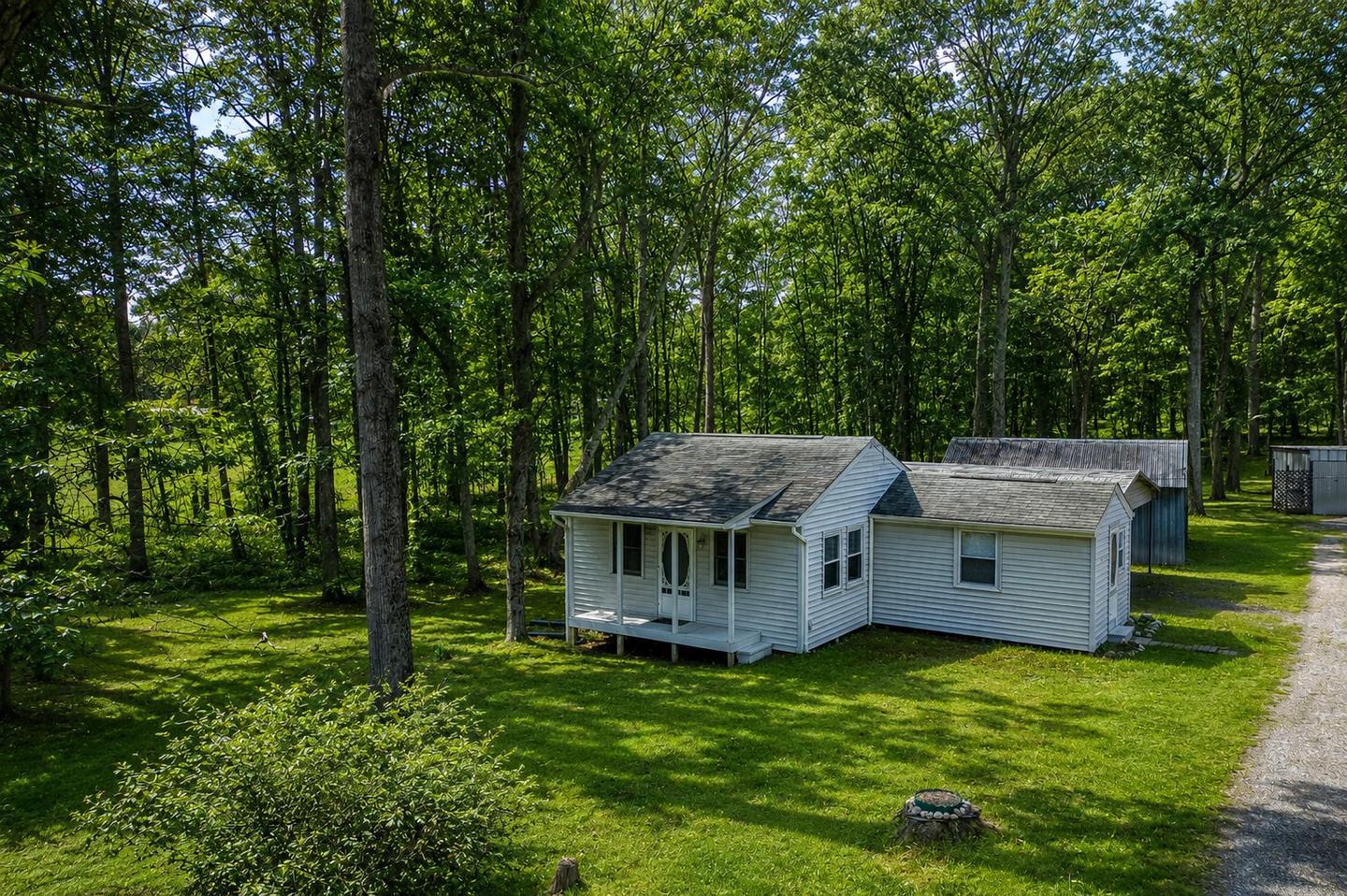 SHEPPERDS GROVE - Residential