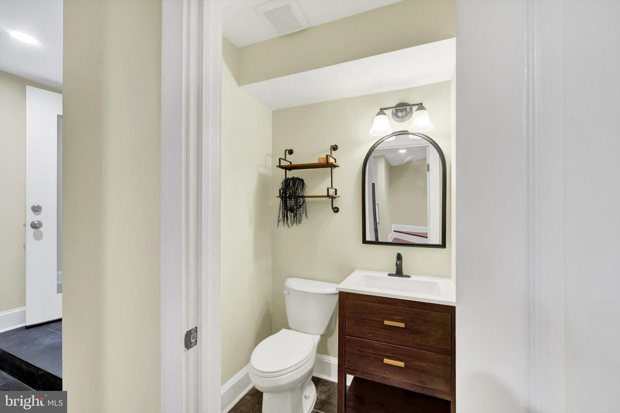 MOUNT VERNON - Residential