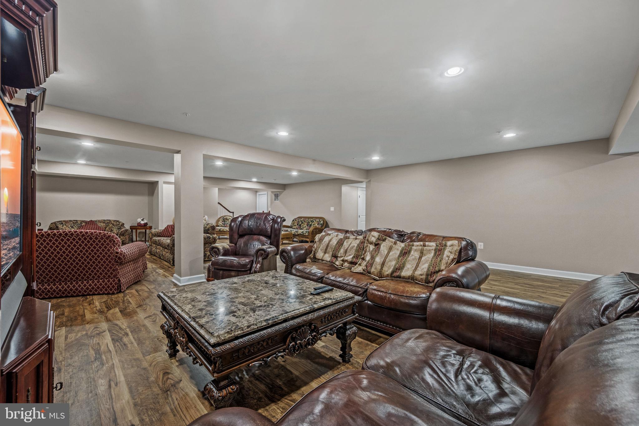 WAVERLY WOODS WEST - Residential