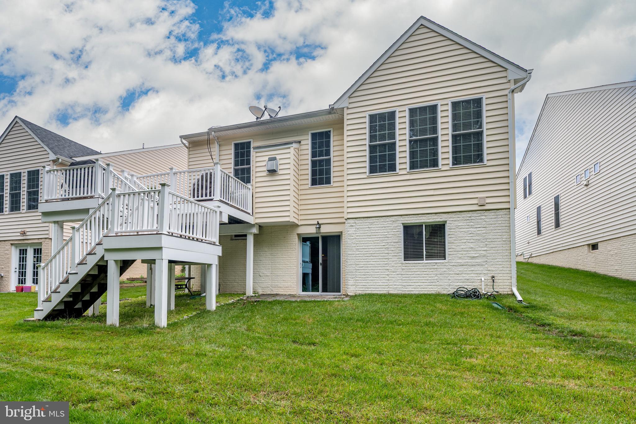 WAVERLY WOODS WEST - Residential