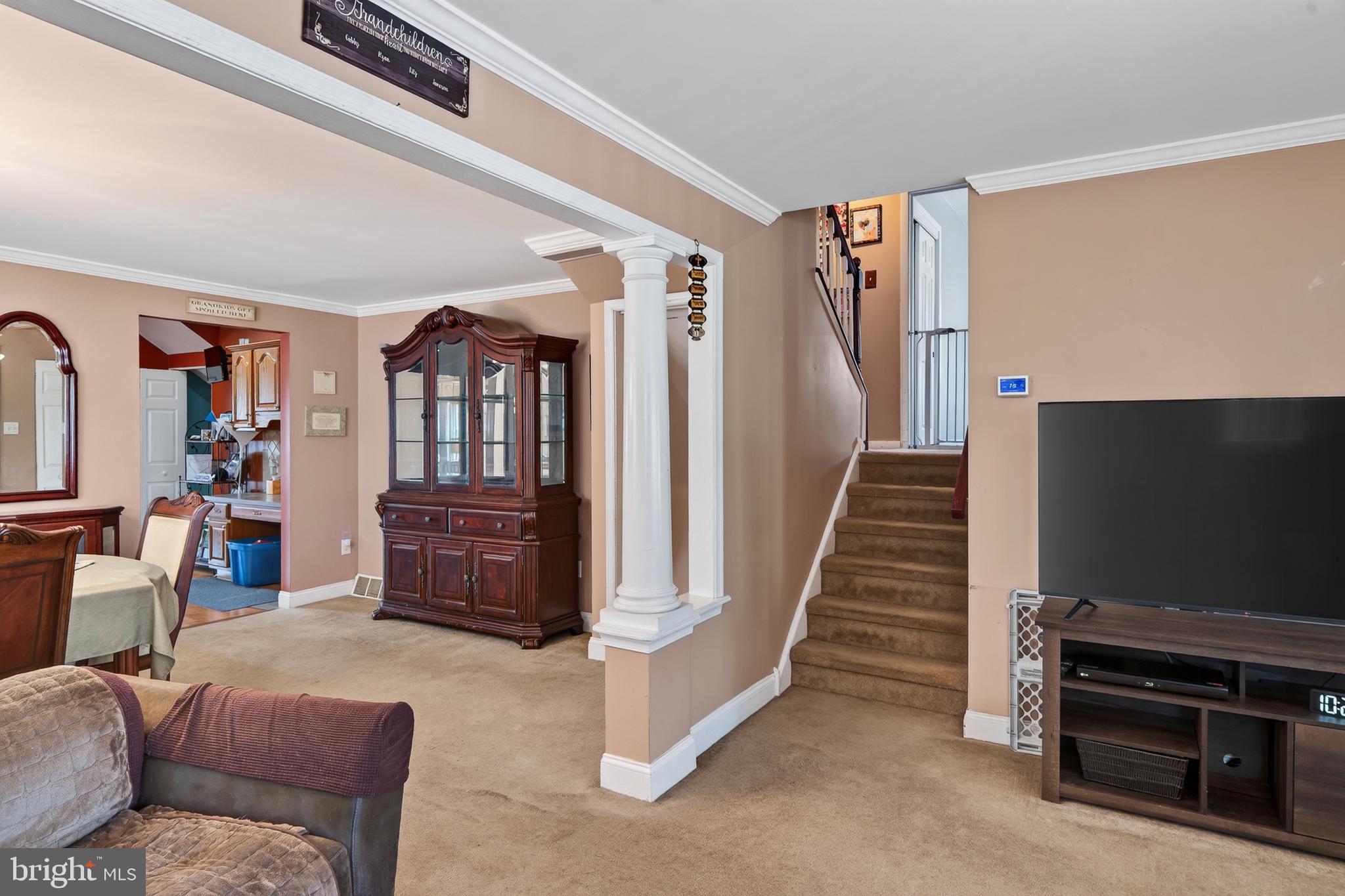 LAWRENCE PARK - Residential