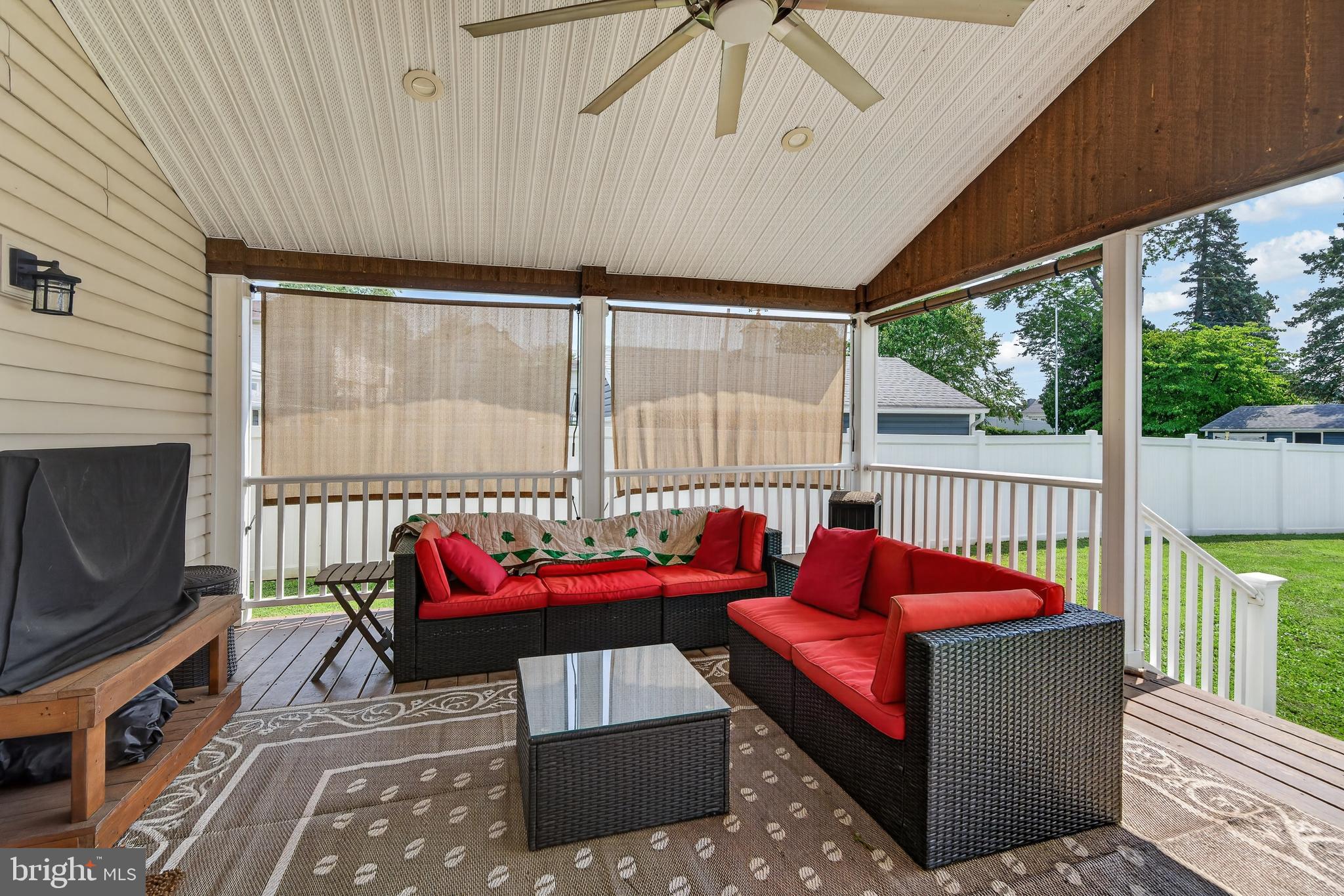 LAWRENCE PARK - Residential