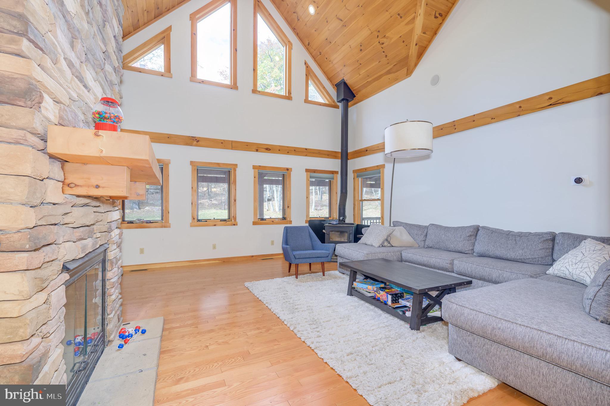 CACAPON EAST - Residential