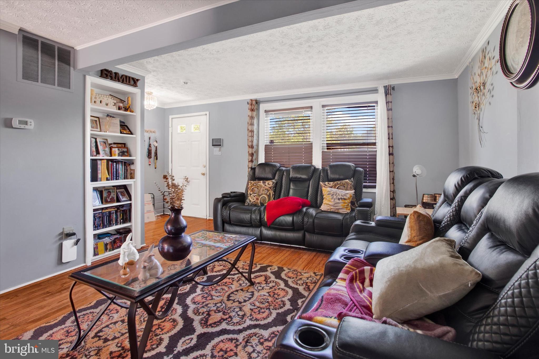 WILLOW HILLS- RESUB PARC - Residential