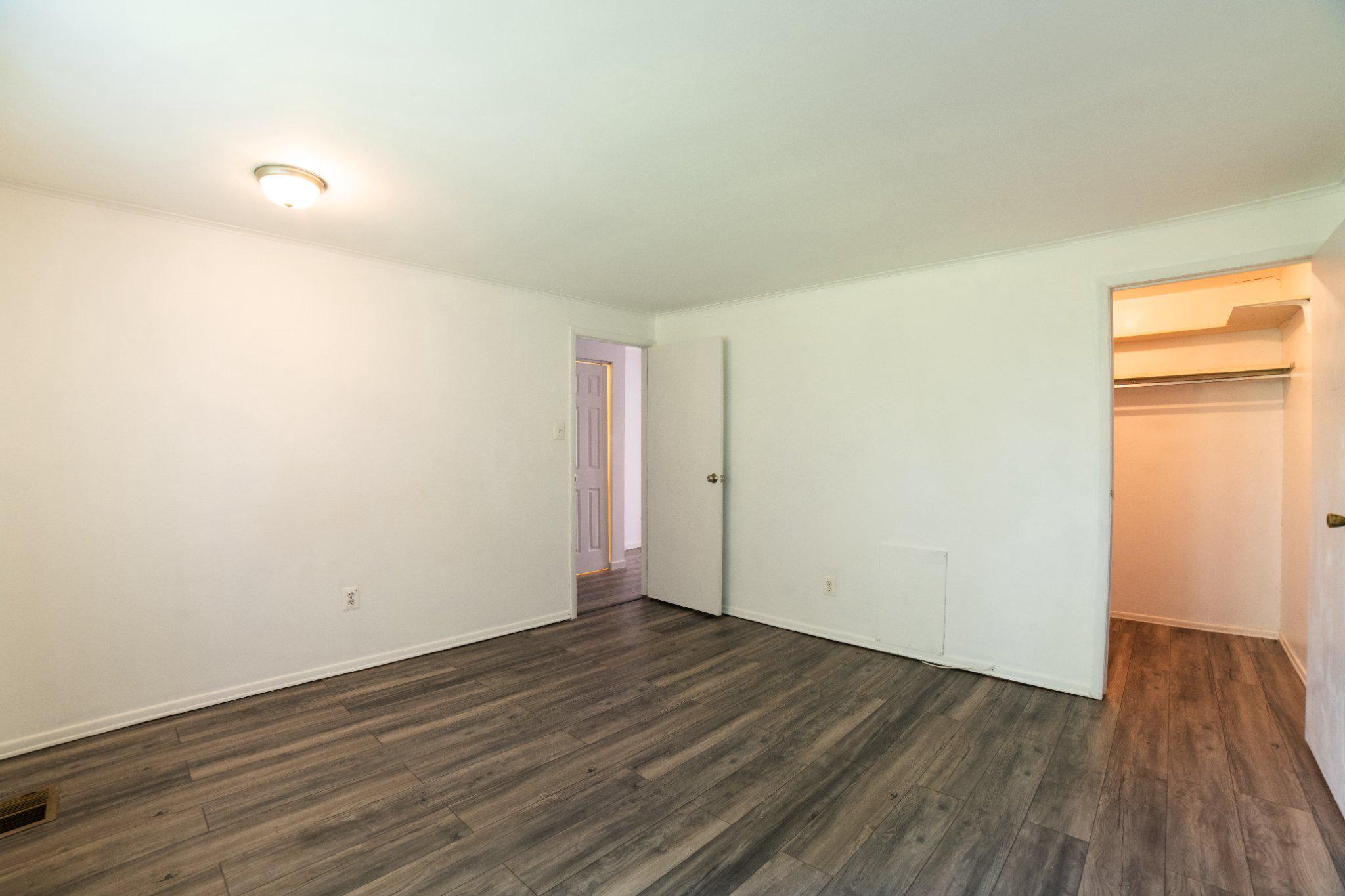 FOX CHAPEL - Residential