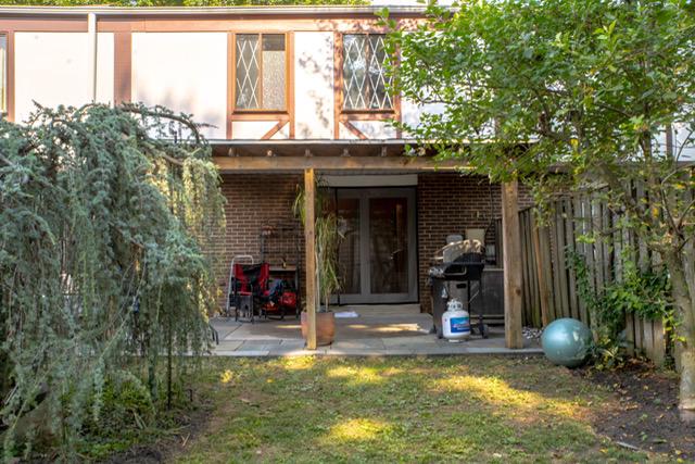 FOX CHAPEL - Residential
