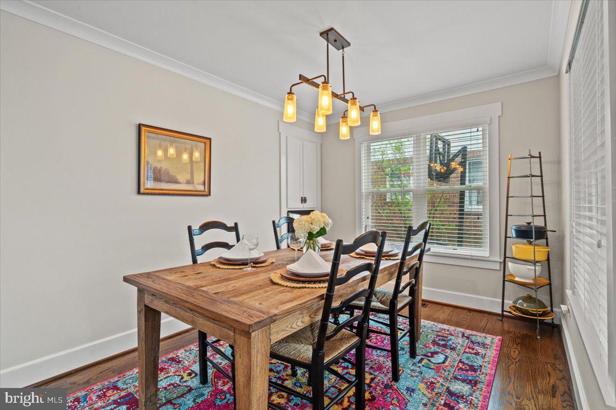 ROSEMONT - Residential