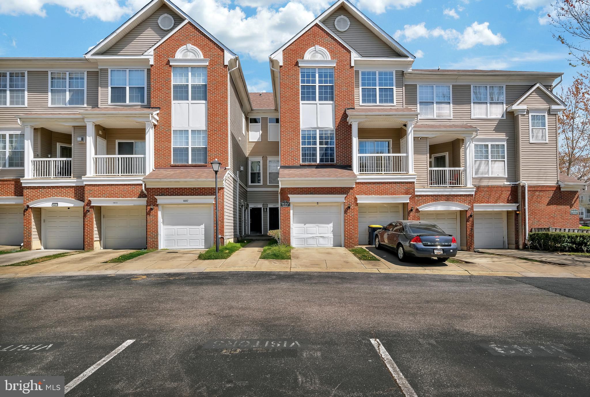 HAMPSHIRE HALL CONDO - Residential