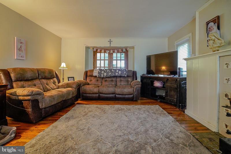 UPPER SOUTHAMPTON - Residential