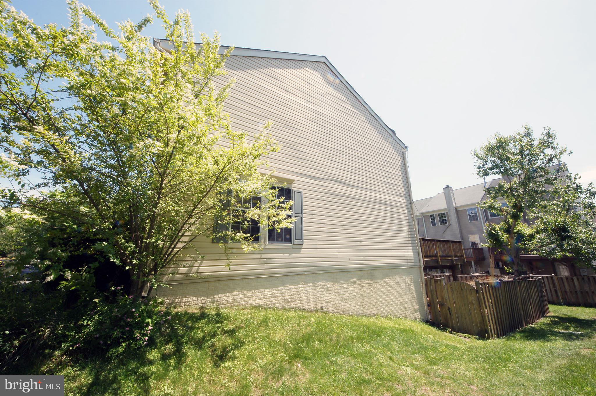 CENTER RIDGE - Residential