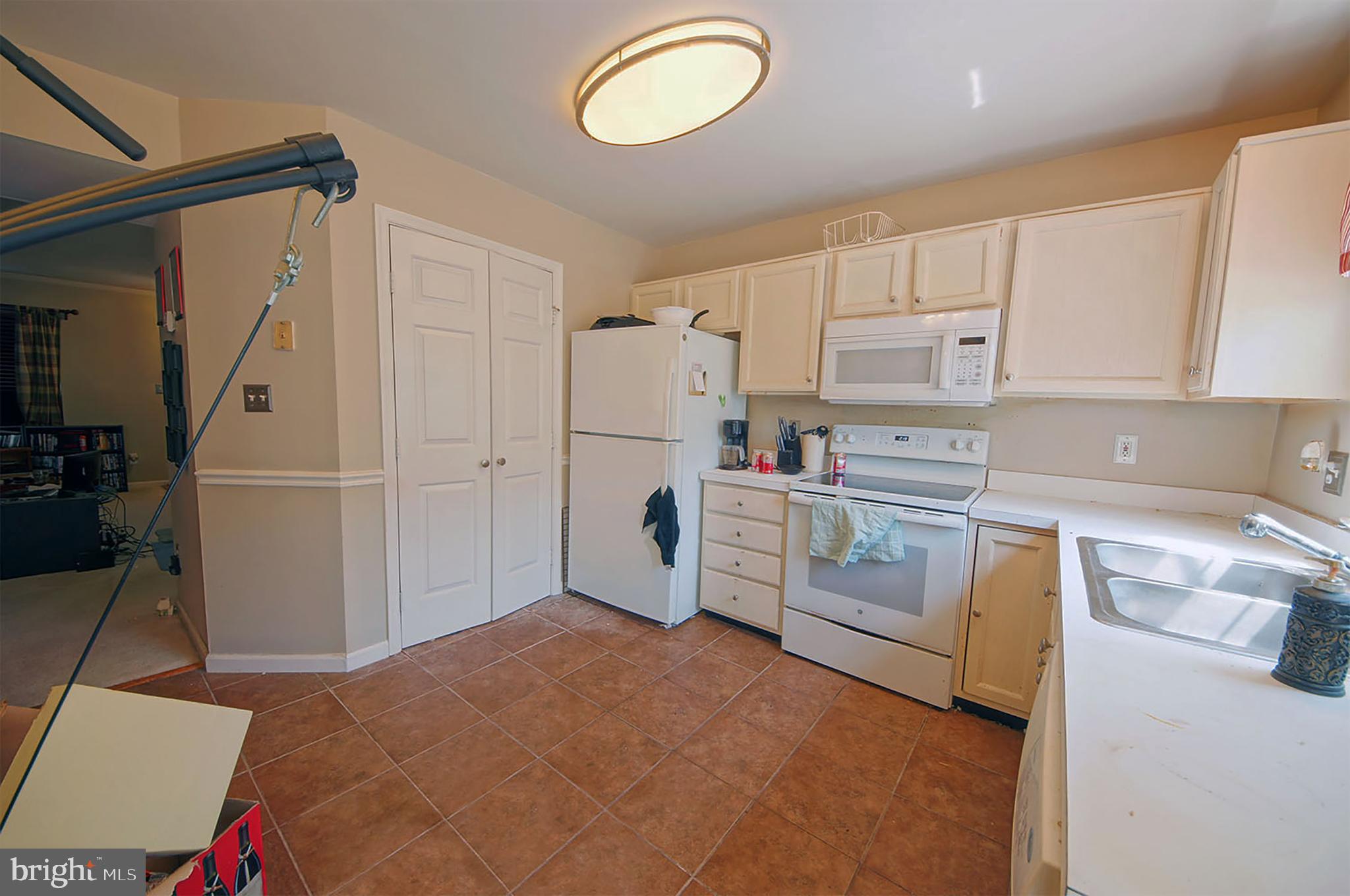 CENTER RIDGE - Residential