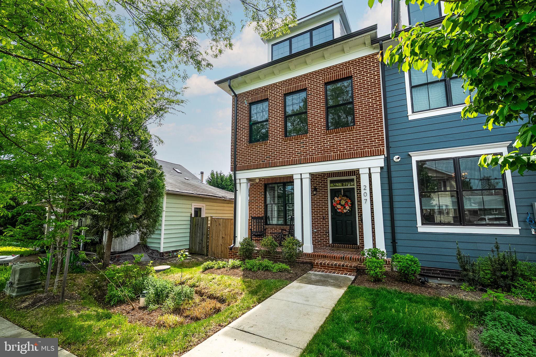 DEL RAY - Residential