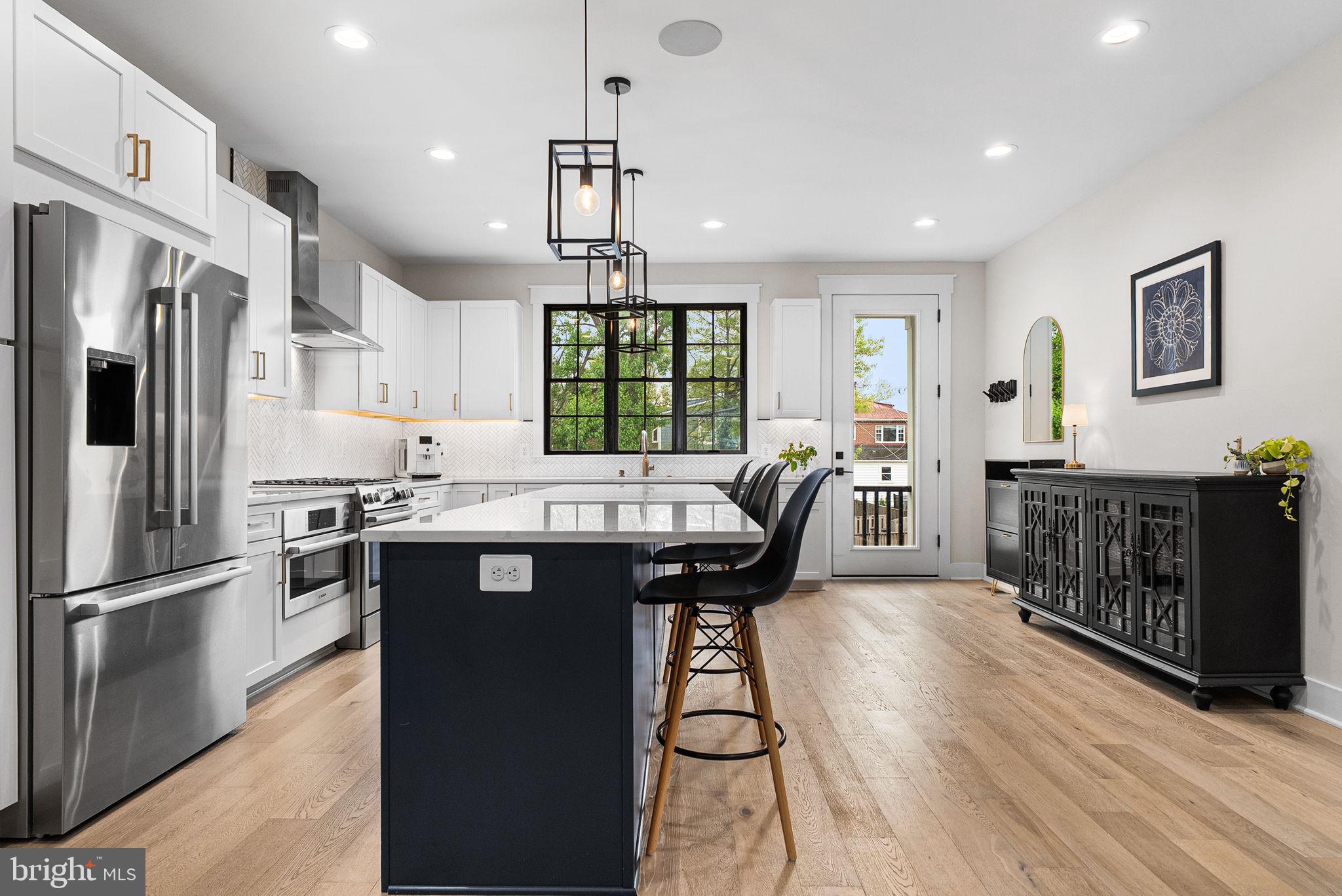 DEL RAY - Residential