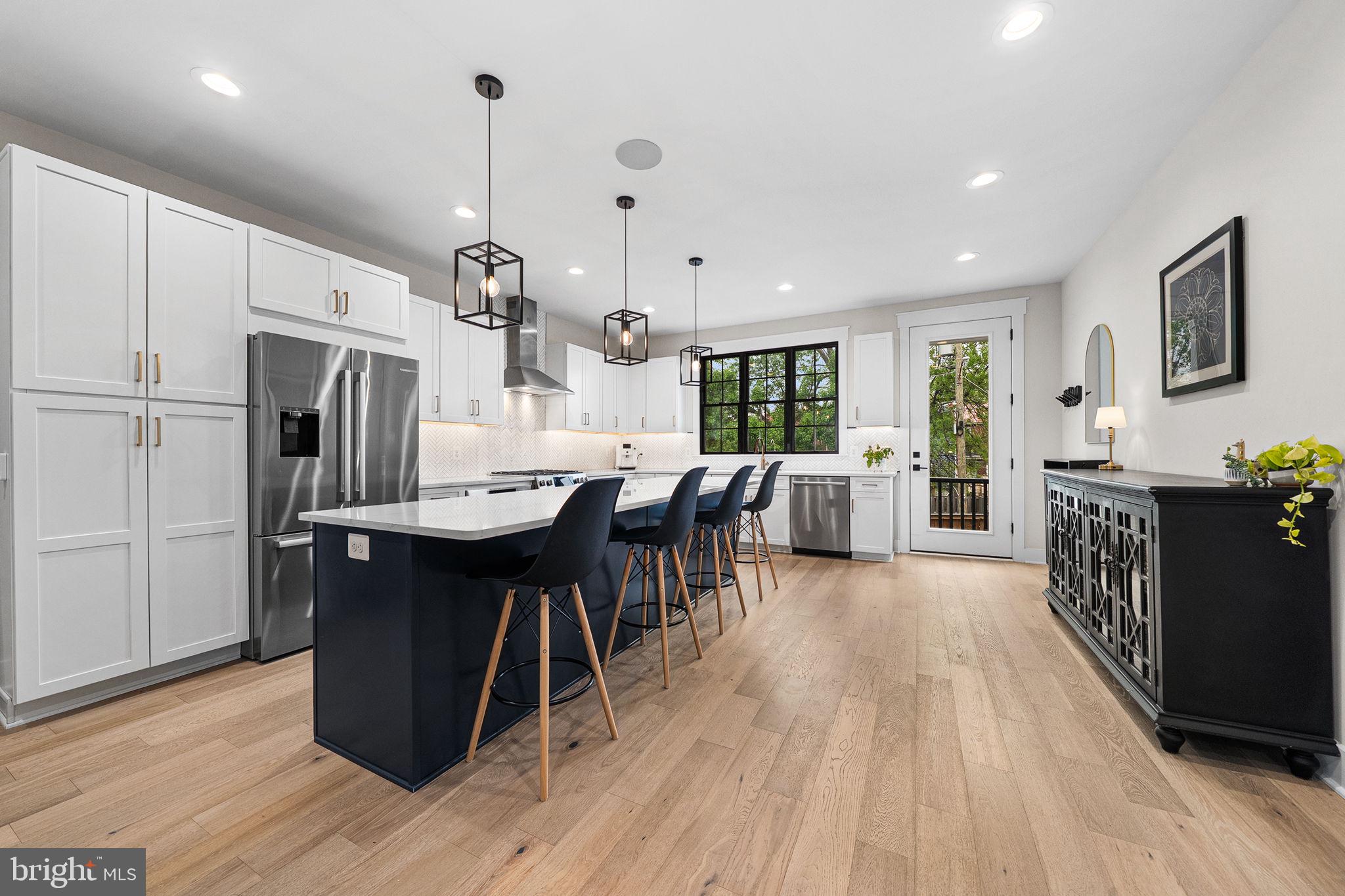 DEL RAY - Residential