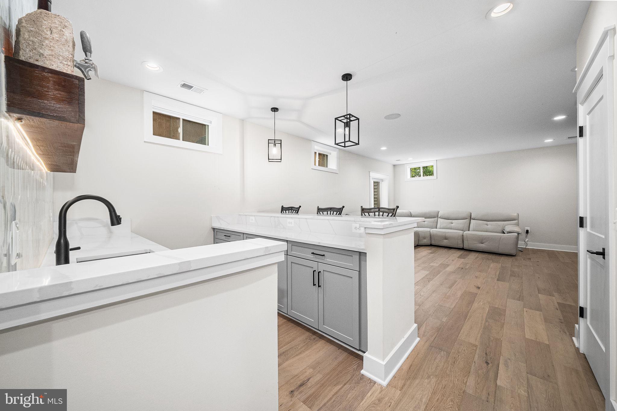 DEL RAY - Residential