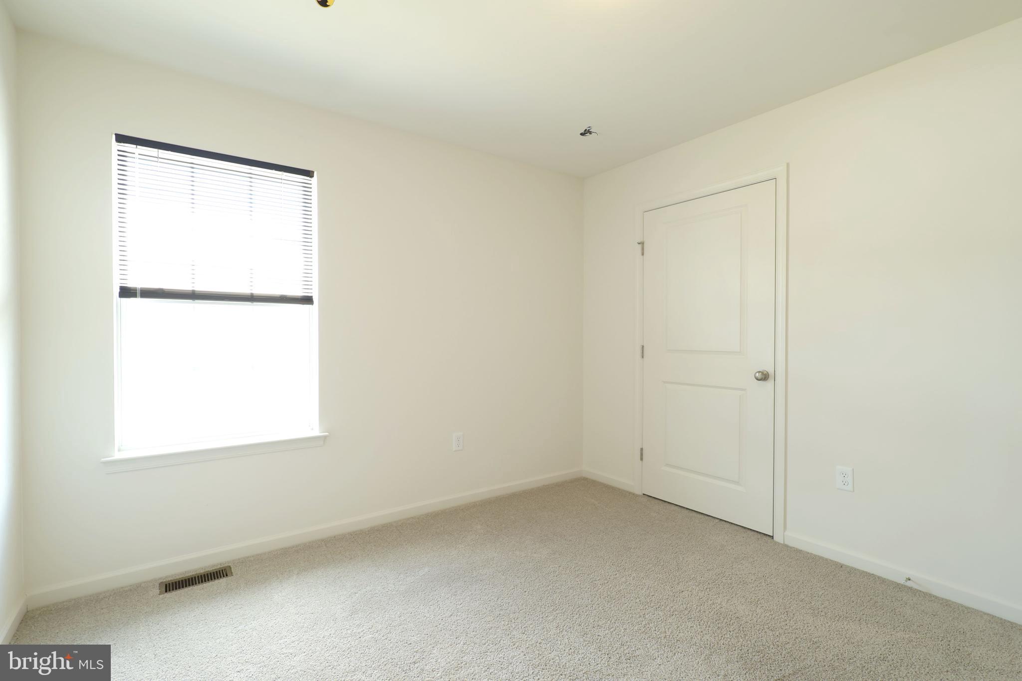LOGAN GREENE - Residential