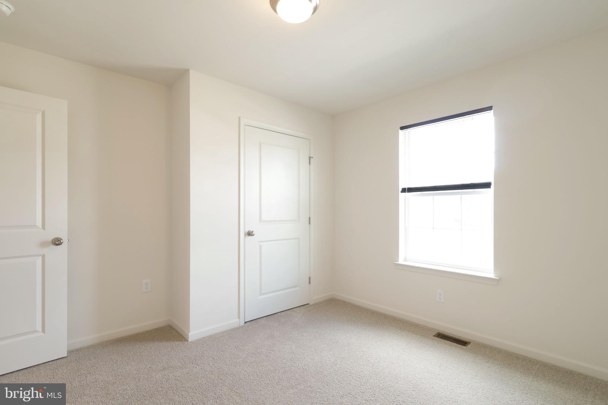 LOGAN GREENE - Residential