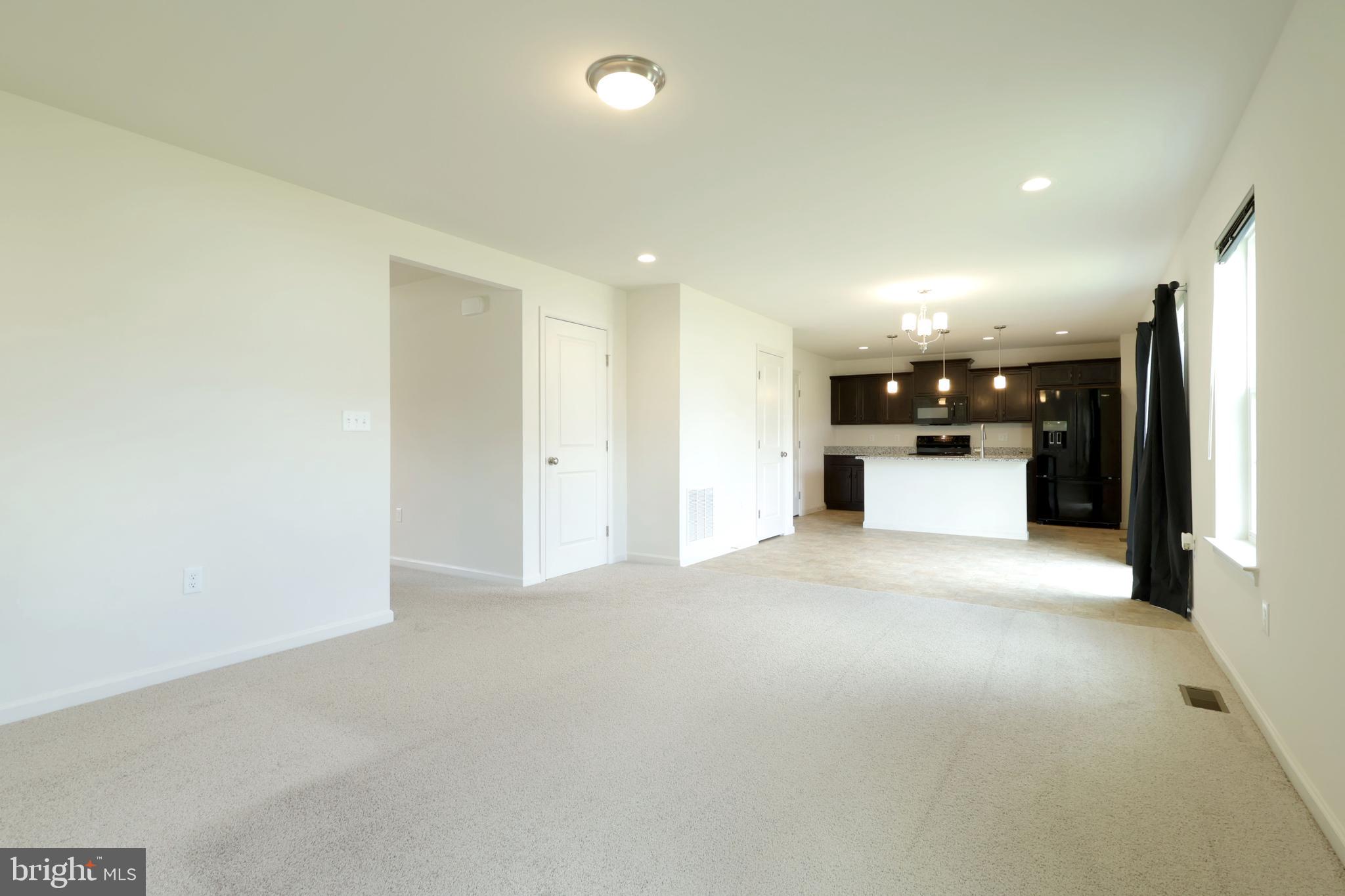 LOGAN GREENE - Residential