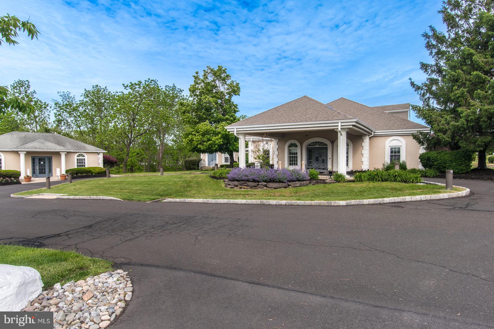 BUCKINGHAM SPRINGS - Residential