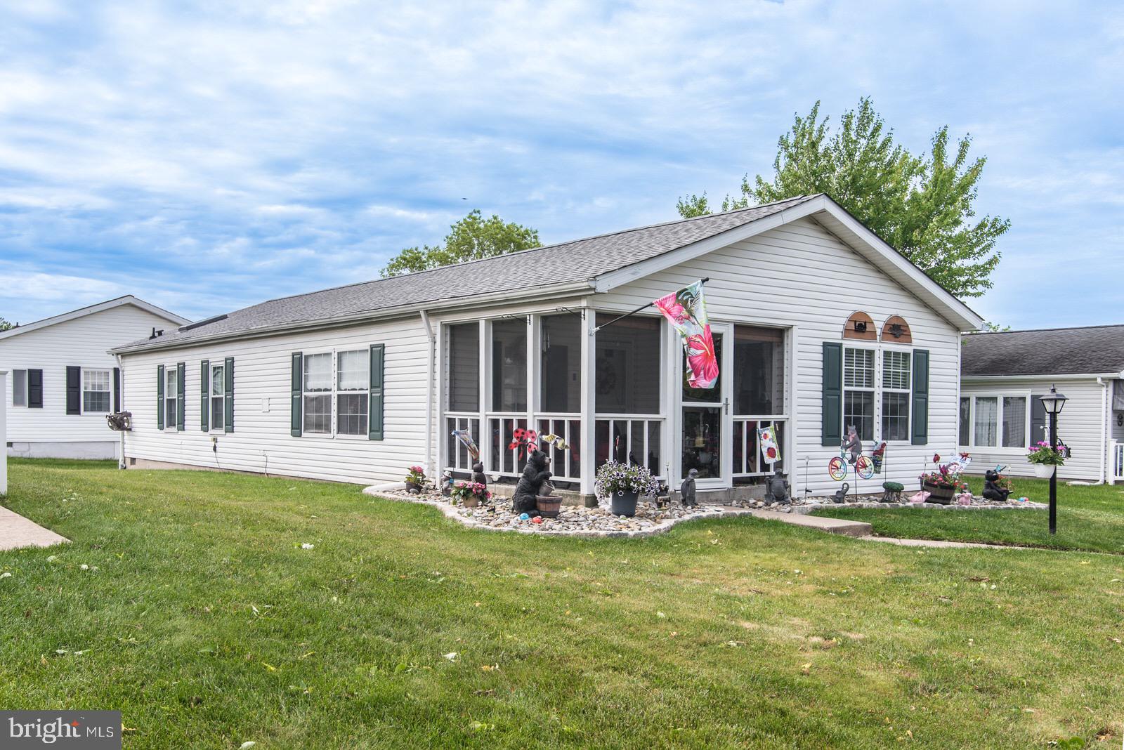 BUCKINGHAM SPRINGS - Residential