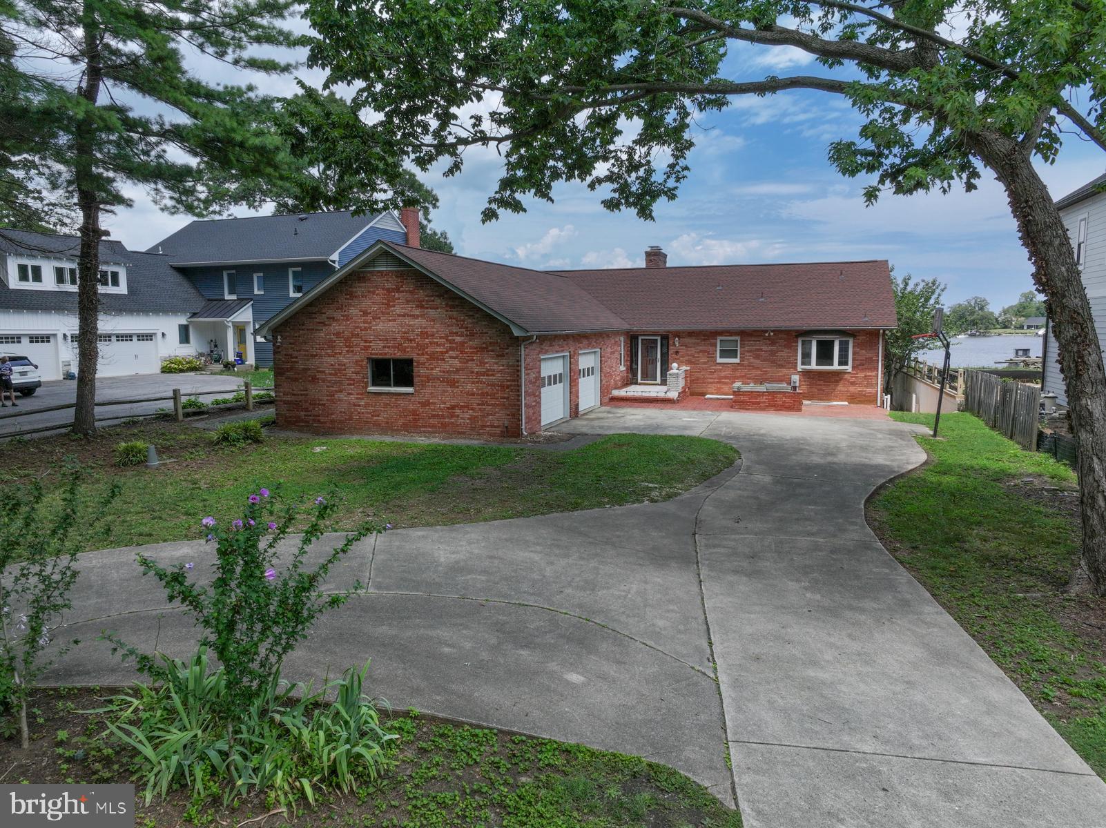 CAPE ST CLAIRE - Residential