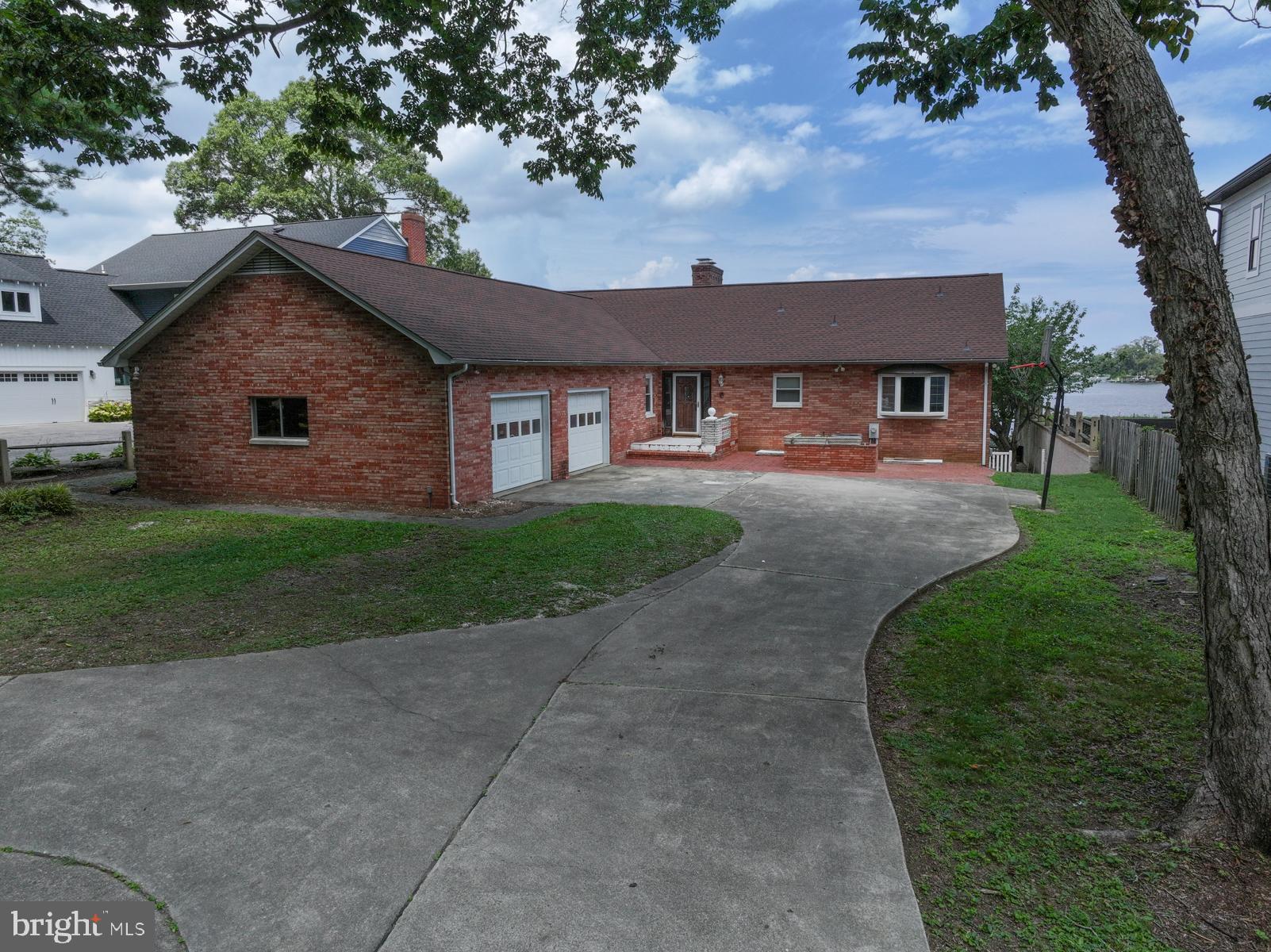 CAPE ST CLAIRE - Residential