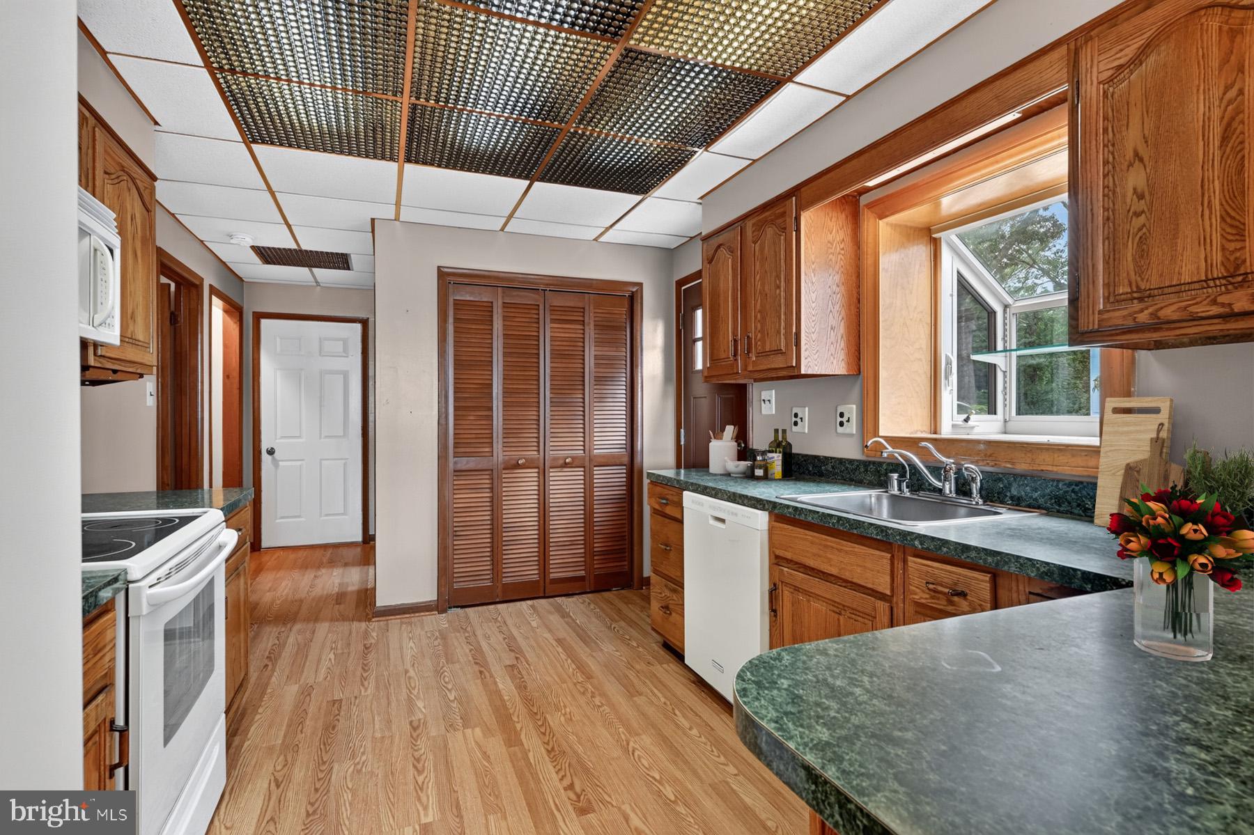 CAPE ST CLAIRE - Residential