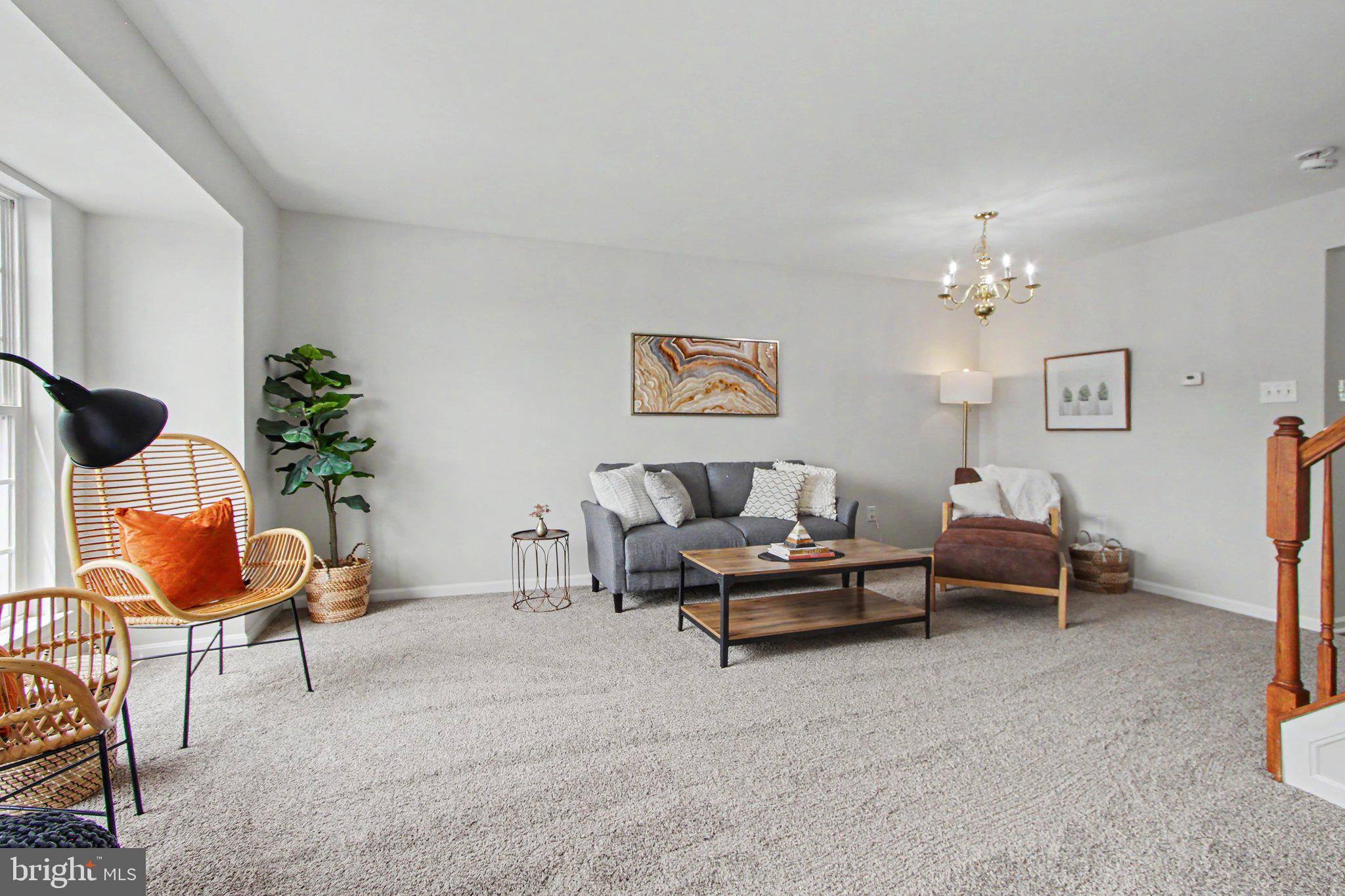 BISCAYNE WOODS - Residential
