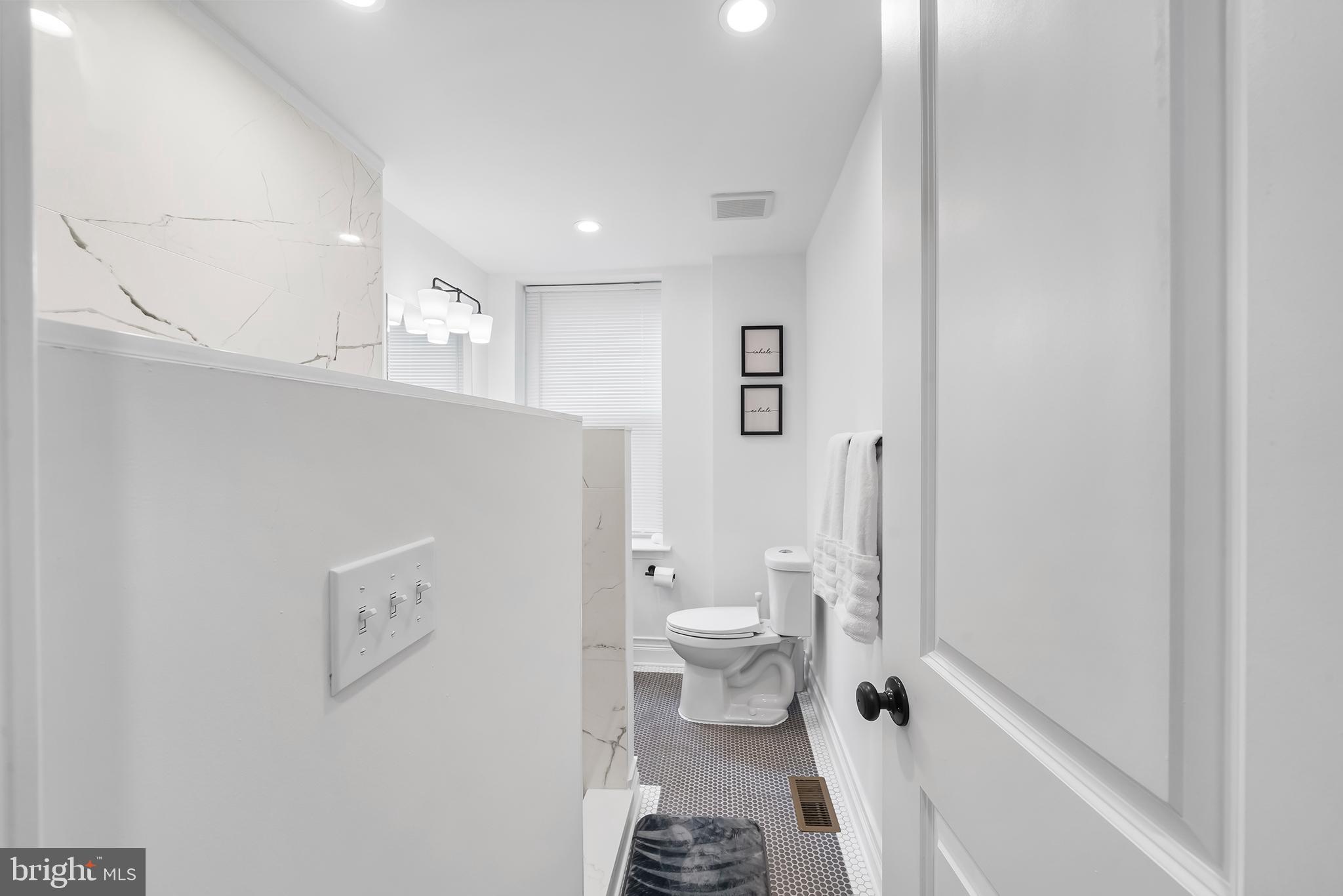 FAIRMOUNT - Residential