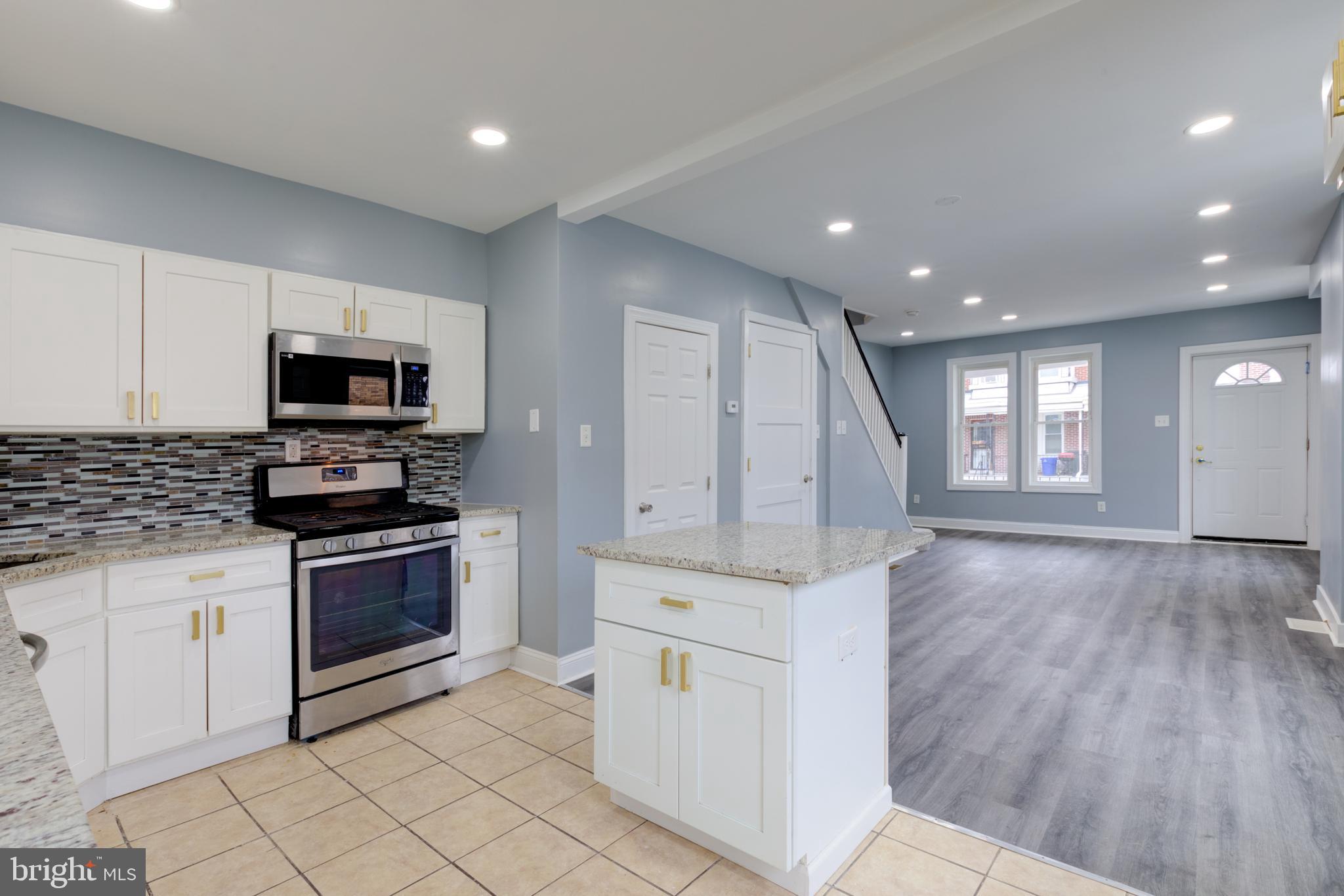 WEST OAK LANE - Residential