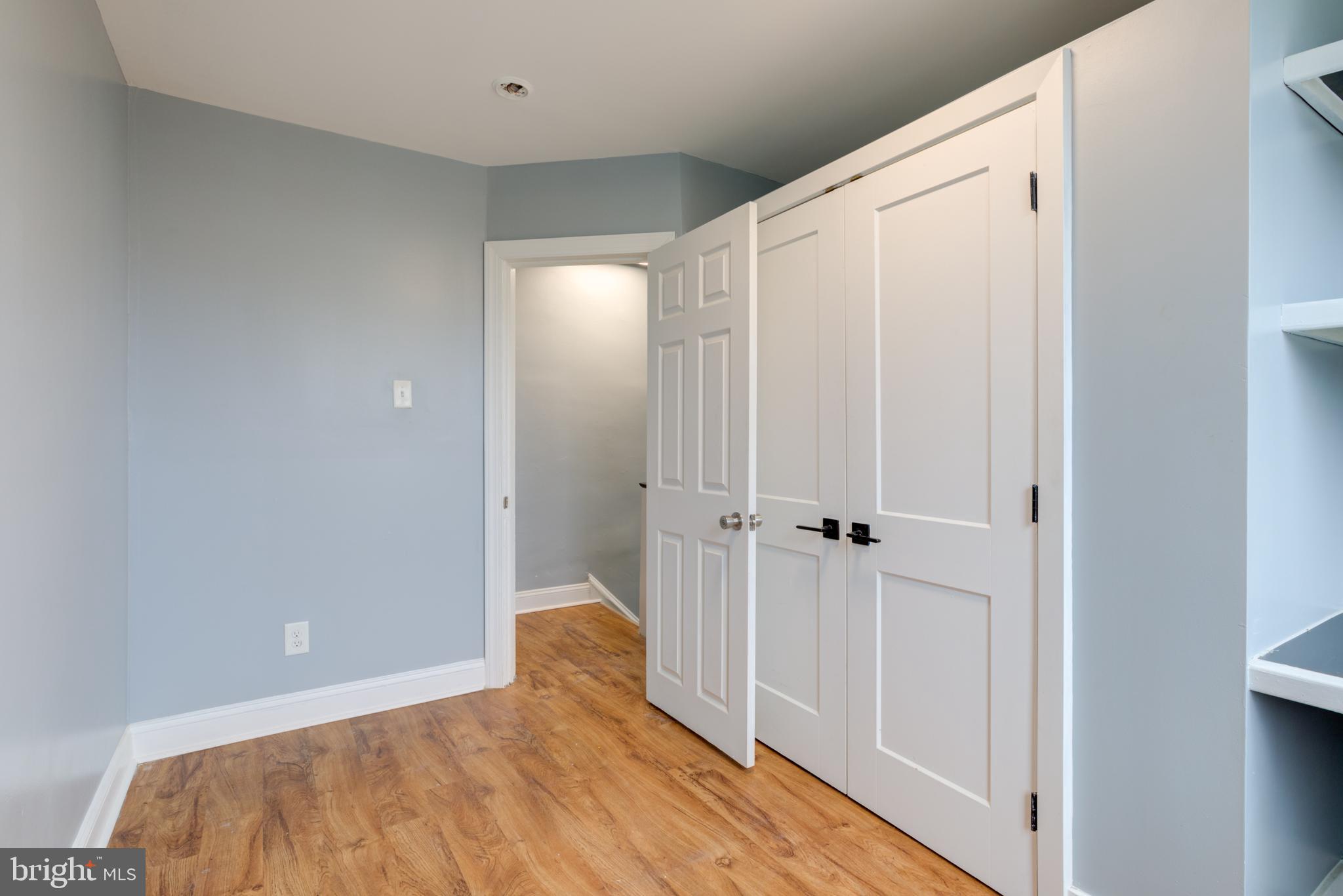 WEST OAK LANE - Residential
