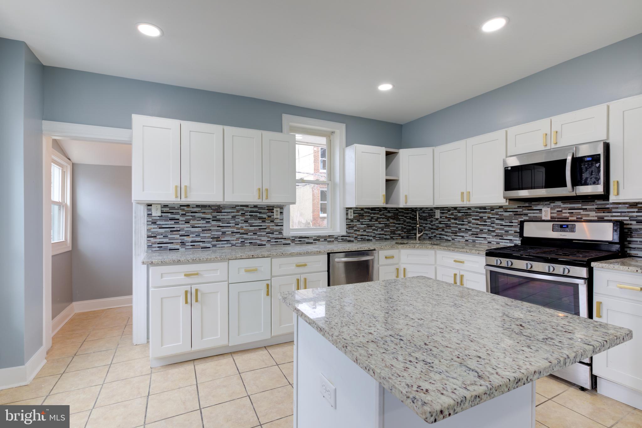 WEST OAK LANE - Residential