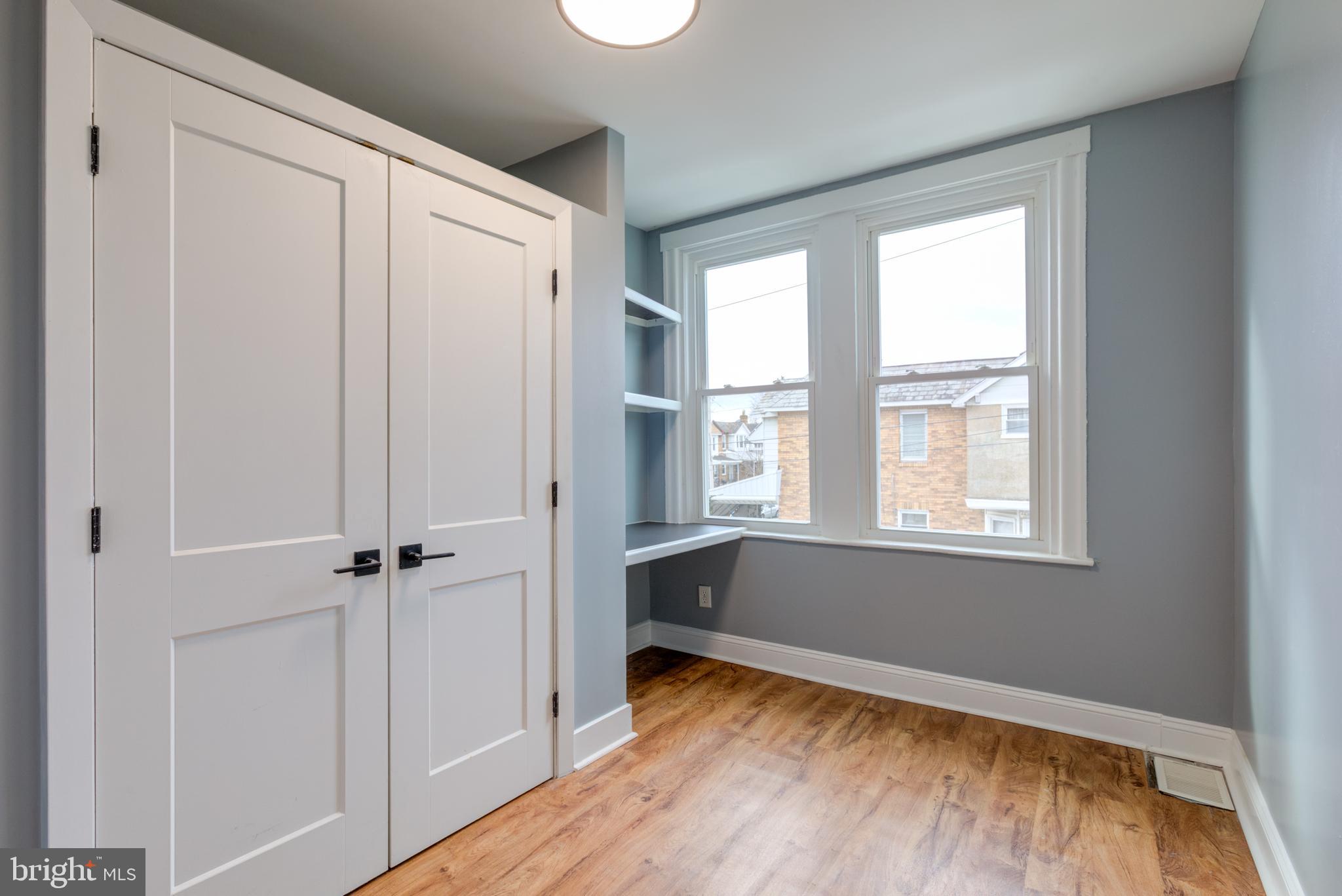 WEST OAK LANE - Residential