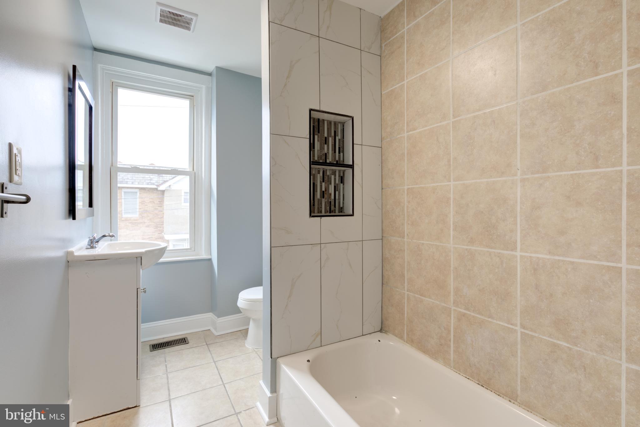 WEST OAK LANE - Residential