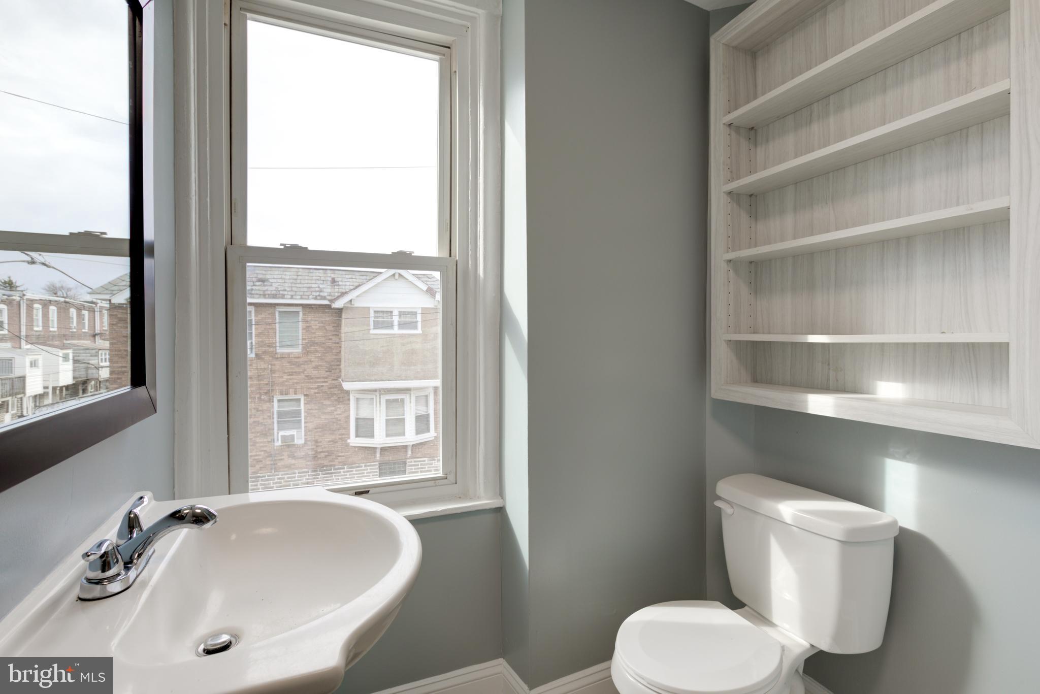 WEST OAK LANE - Residential