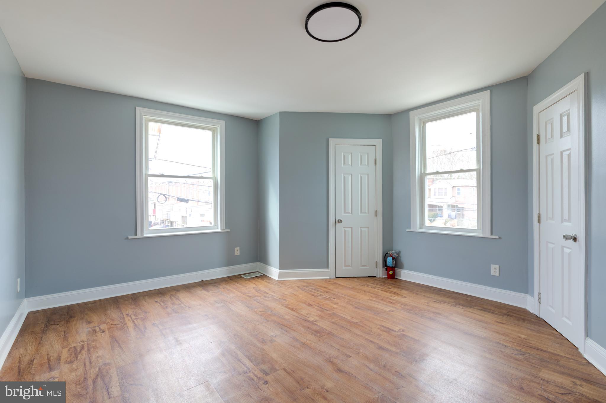 WEST OAK LANE - Residential