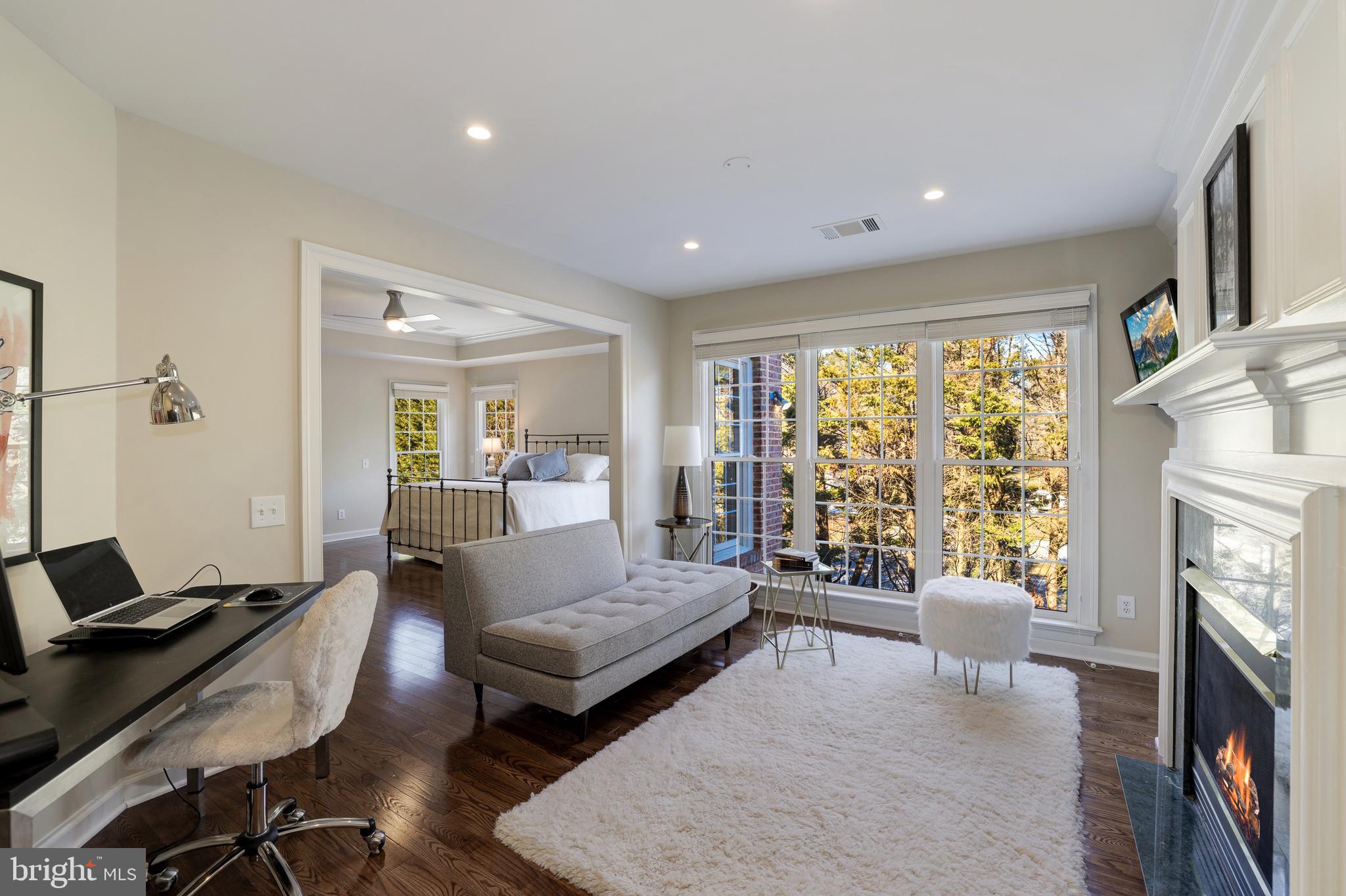 SMC MCLEAN - Residential