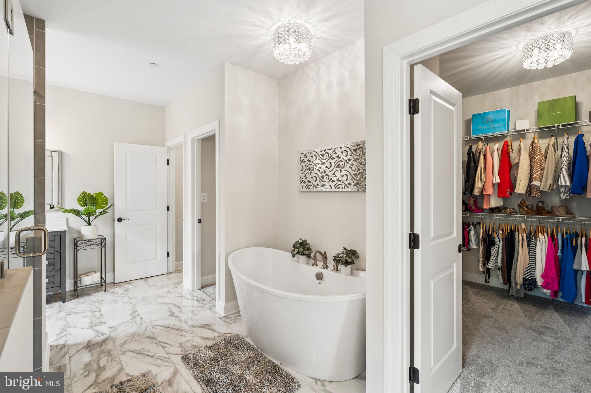 BUNKER HILL ESTATES - Residential
