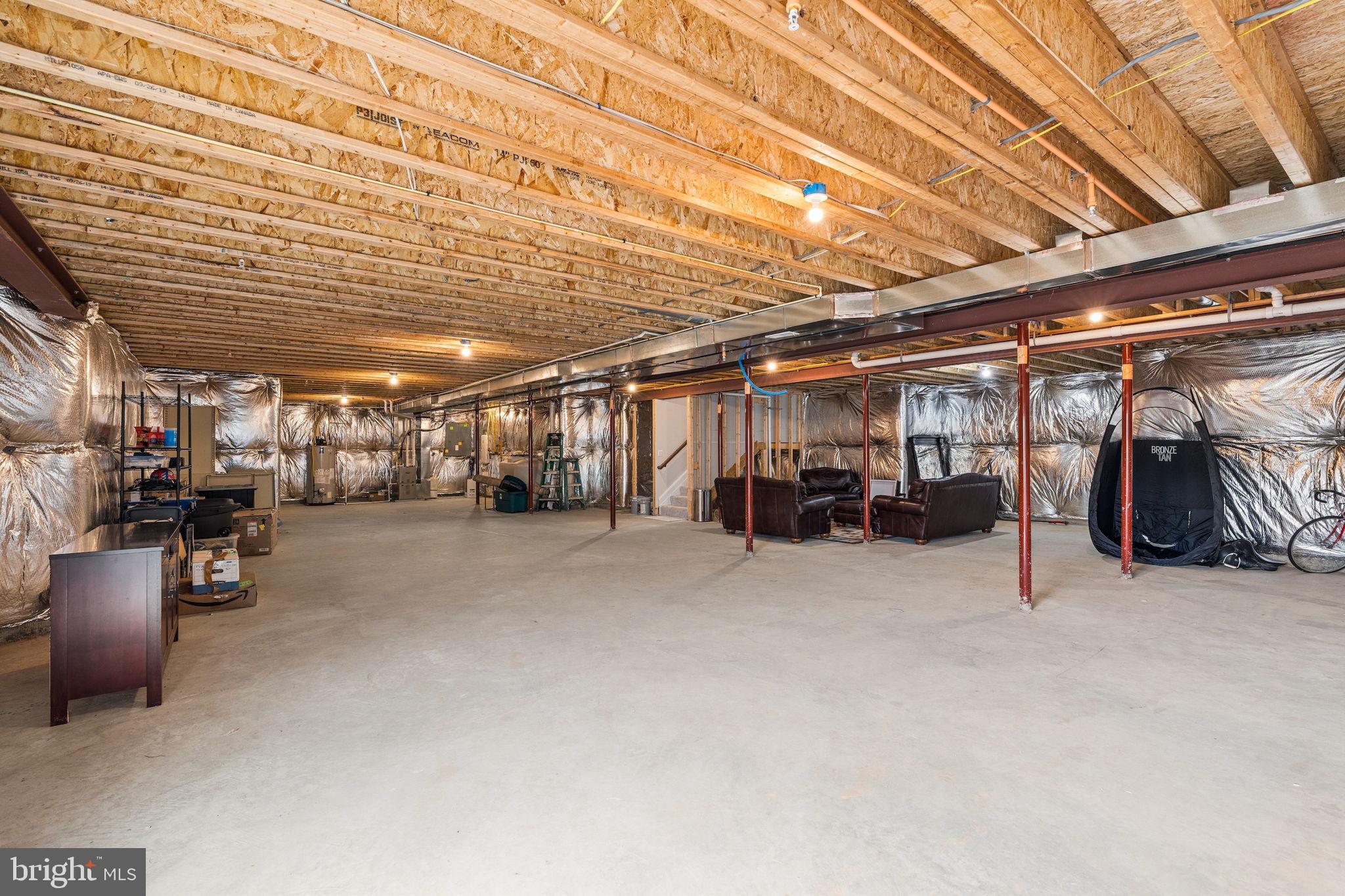 BUNKER HILL ESTATES - Residential