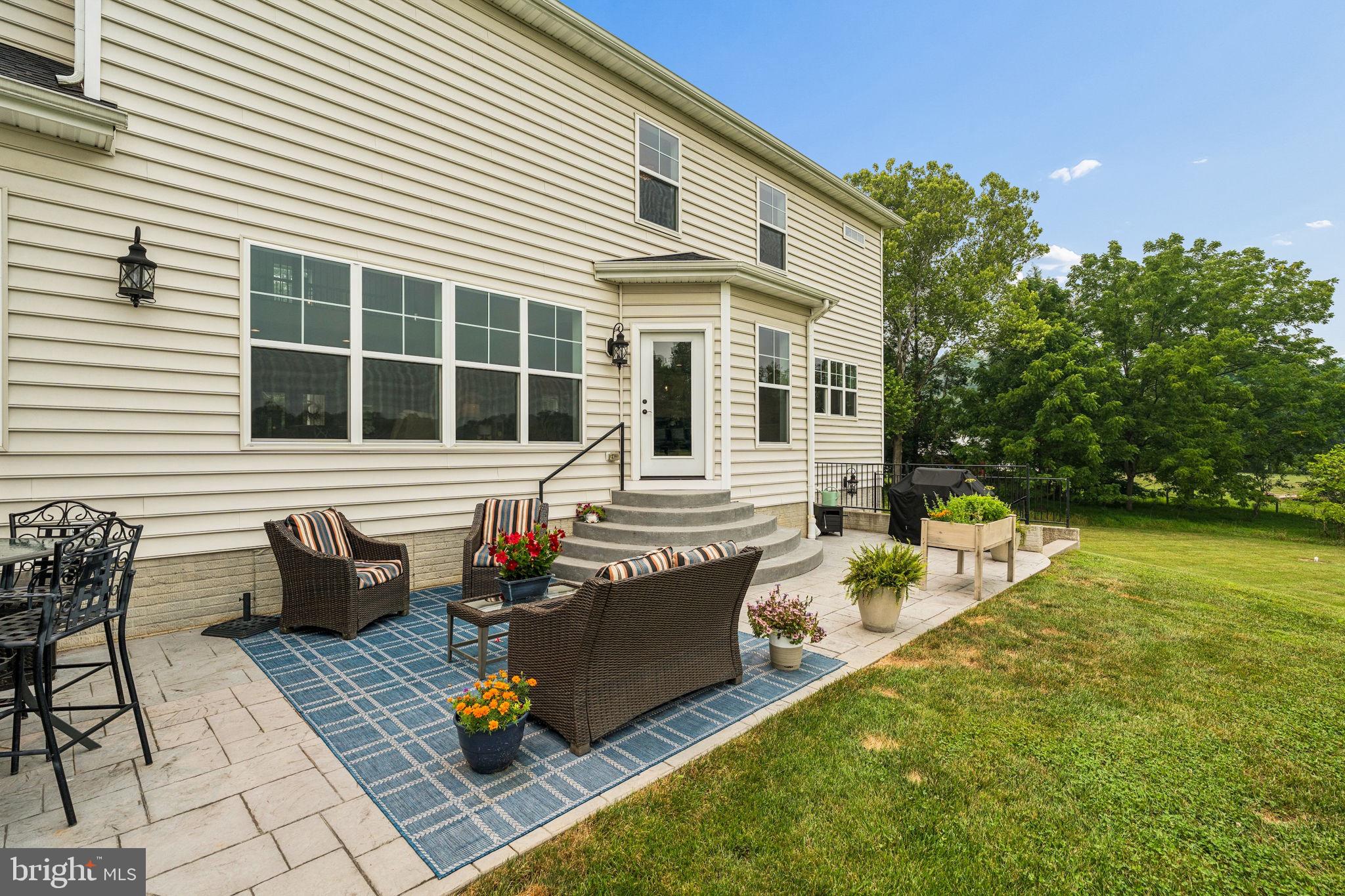 BUNKER HILL ESTATES - Residential