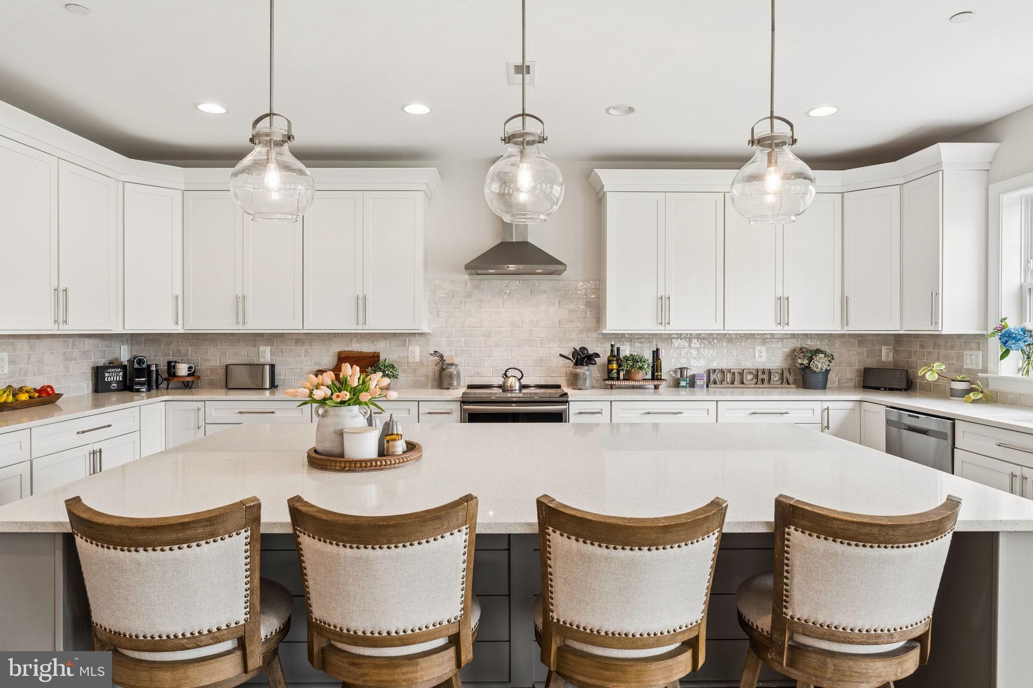 BUNKER HILL ESTATES - Residential