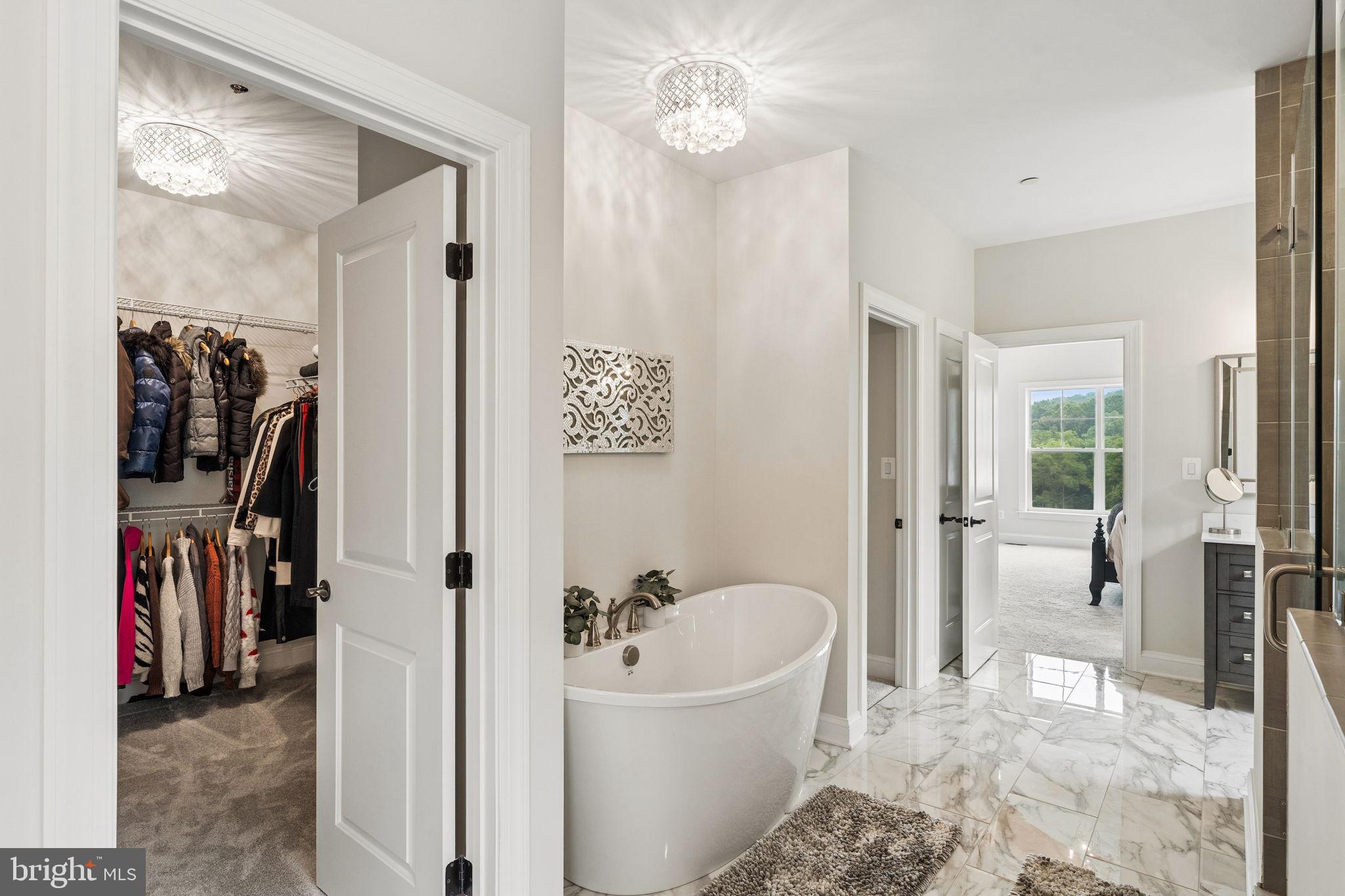 BUNKER HILL ESTATES - Residential